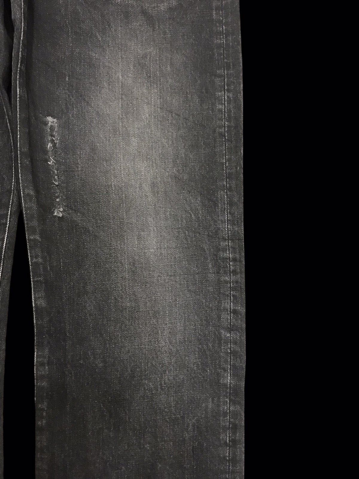 Japanese Brand 💥ARCHIVAL💥VERY RARE BLACK WASH VIRUS DISTRESSED DENIM F212 Size US 32 / EU 48 - 5 Thumbnail