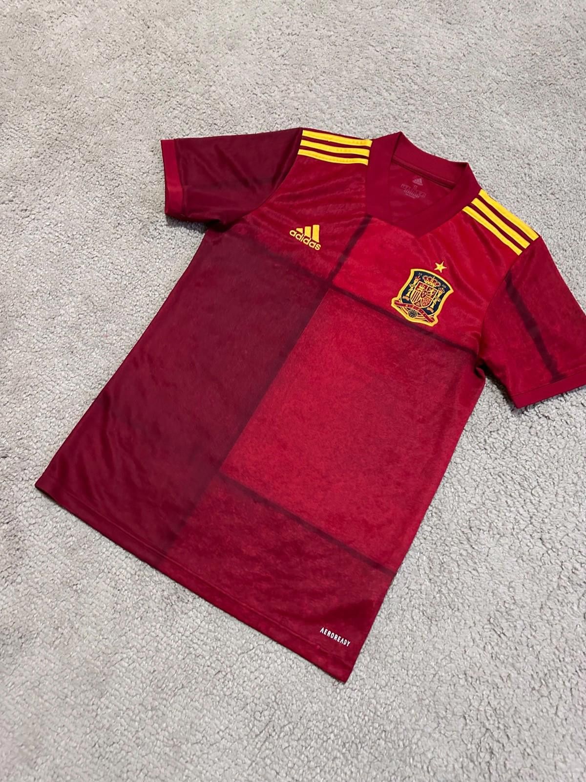 Adidas SPAIN 2019/2020 HOME FOOTBALL SHIRT JERSEY ADIDAS SIZE S Size US S / EU 44-46 / 1 - 2 Thumbnail