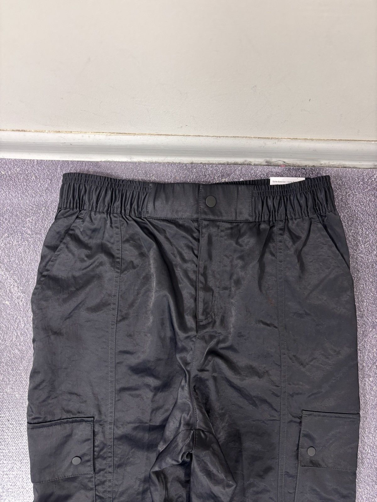 Jordan Brand Nike Air Jordan NWT Women’s Black Nylon Utility Cargo Pants Size 30" / US 8 / IT 44 - 9 Thumbnail
