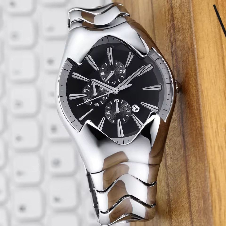 Vintage Armoured watch Futuristic Sculpted black dial steel Size ONE SIZE - 1 Thumbnail
