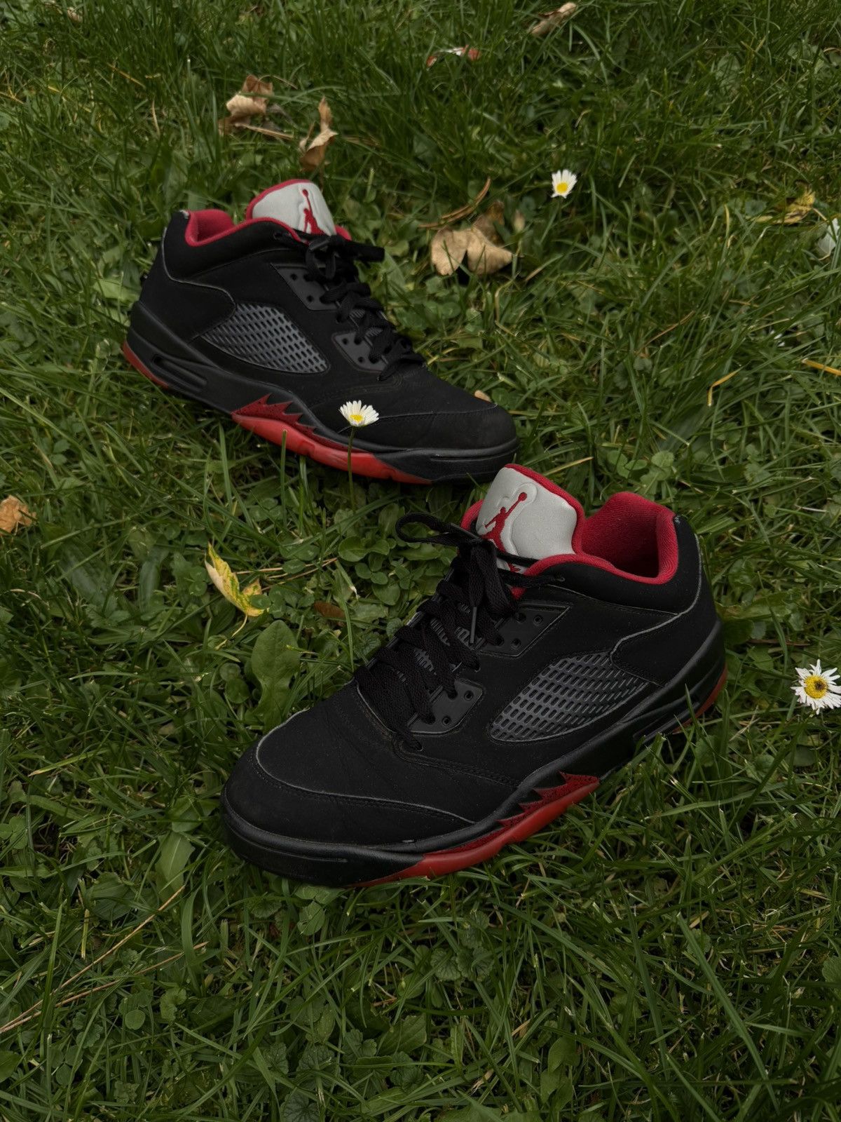 Jordan Brand Jordan 5 Retro Low Alternate 90 Size US 12 / EU 45 - 1 Thumbnail
