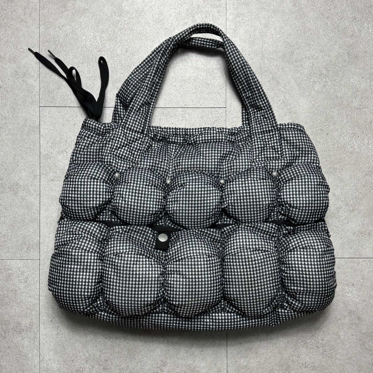 Supreme®/Marithé + François Girbaud bag Supreme x Marithe + Francois Girbaud Pokachu Puffer Tote Bag