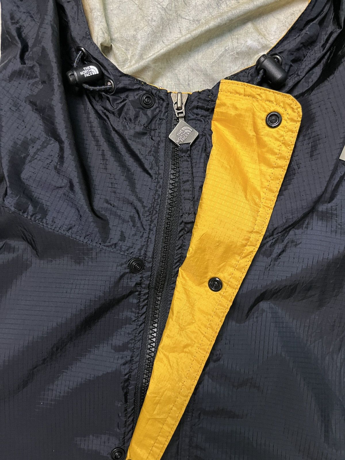 The North Face The North Face Anorak Pullover Waterproof Windbreaker Jacket Size US L / EU 52-54 / 3 - 13 Thumbnail