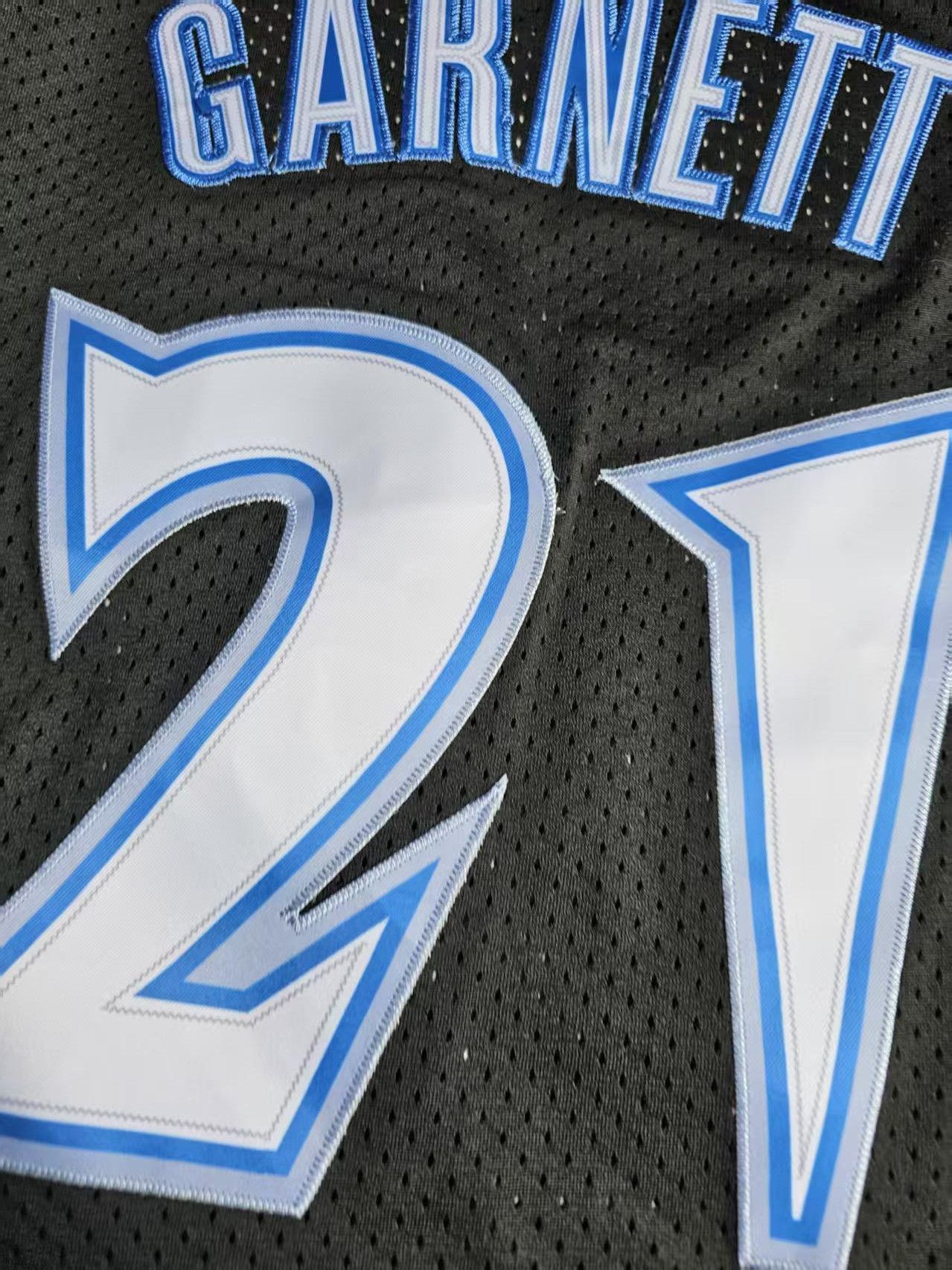NBA 1997 98 Timberwolves 21 Kevin Garnett Jersey S Size US S / EU 44-46 / 1 - 3 Thumbnail