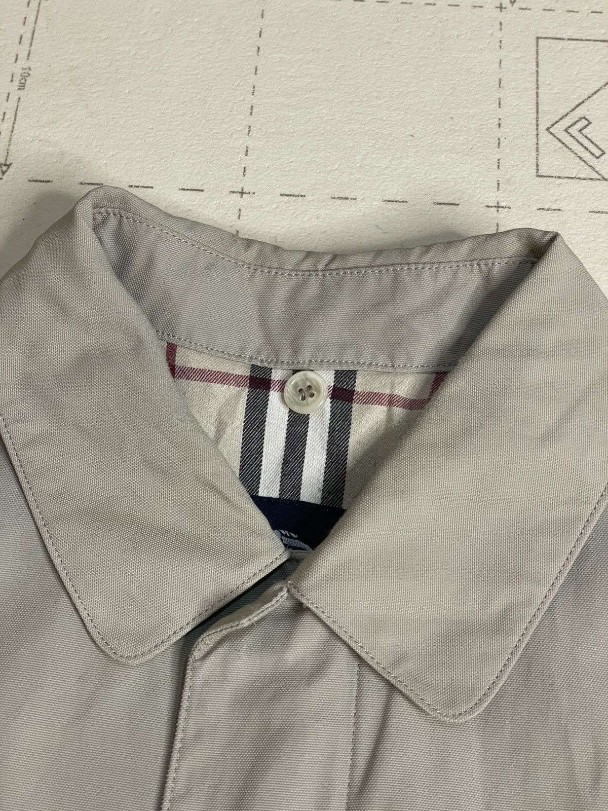 Burberry Burberry LONDON coat jacket nova check polyurethane MENS Size US L / EU 52-54 / 3 - 15 Thumbnail