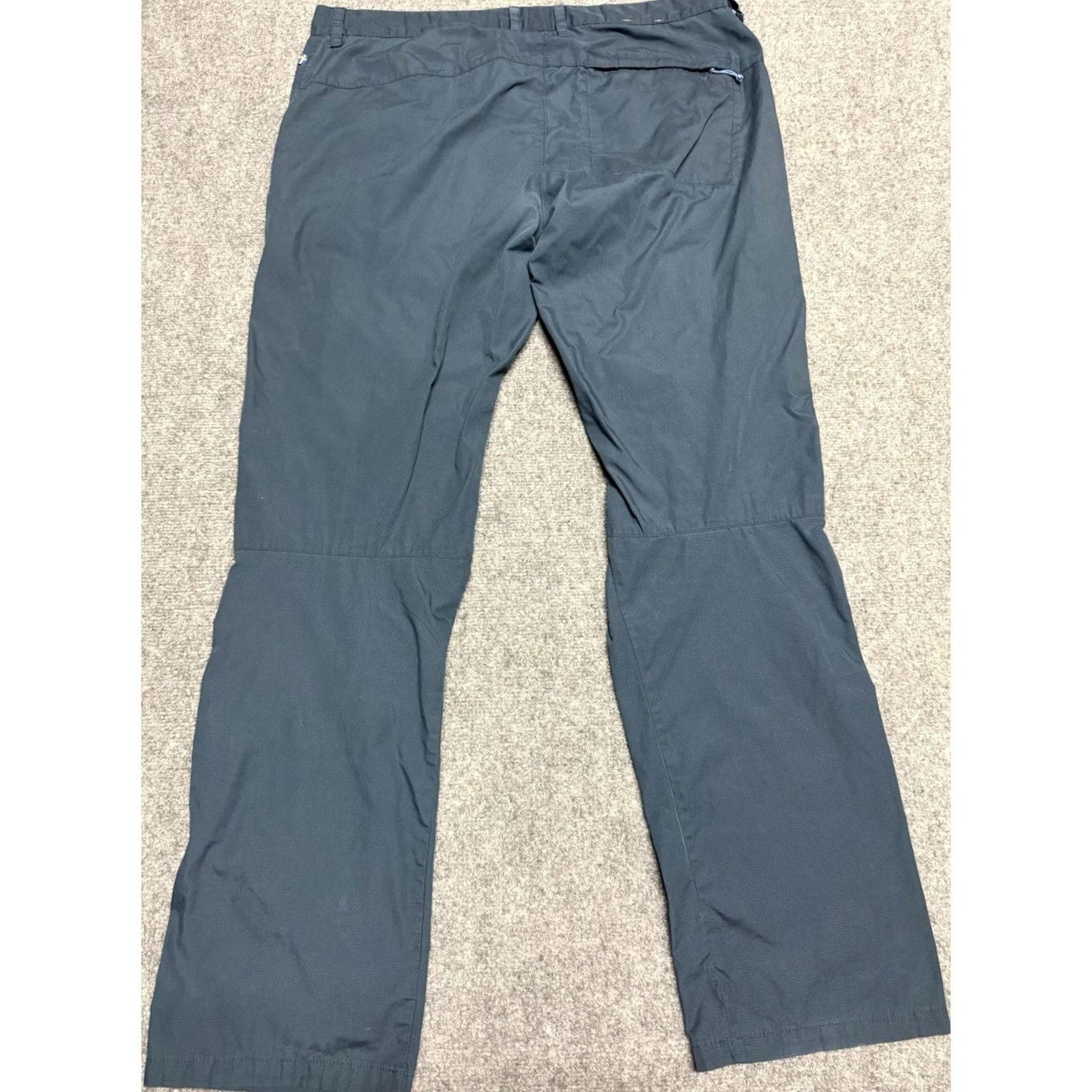Vintage Fjällräven Pants Mens 40 Blue G-1000 High Coast Trousers Hiking Pants Long Mens 40 Blue G-1000 High Coast Trousers Hiking Pants Long Size US 40 / EU 56 - 2 Thumbnail