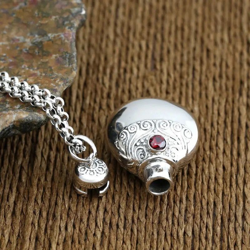 Jewelry × Vintage Old Antique Pendant Perfume Bottle Small Pot Necklace Size ONE SIZE - 1 Thumbnail