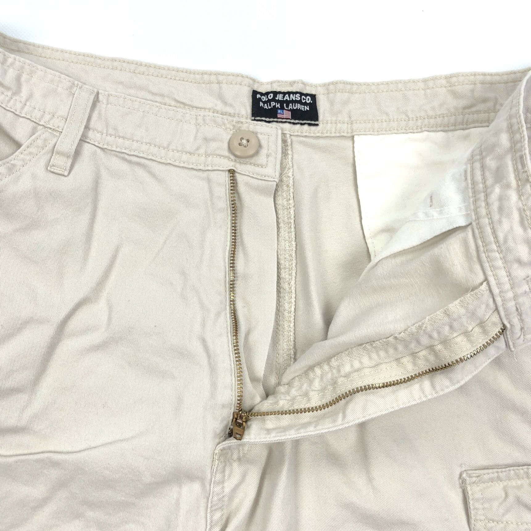 Vintage Polo Jeans Co. Ralph Lauren Men's Khaki Cotton Cargo Shorts Size 34 Regular Fit Size US S / EU 44-46 / 1 - 6 Thumbnail