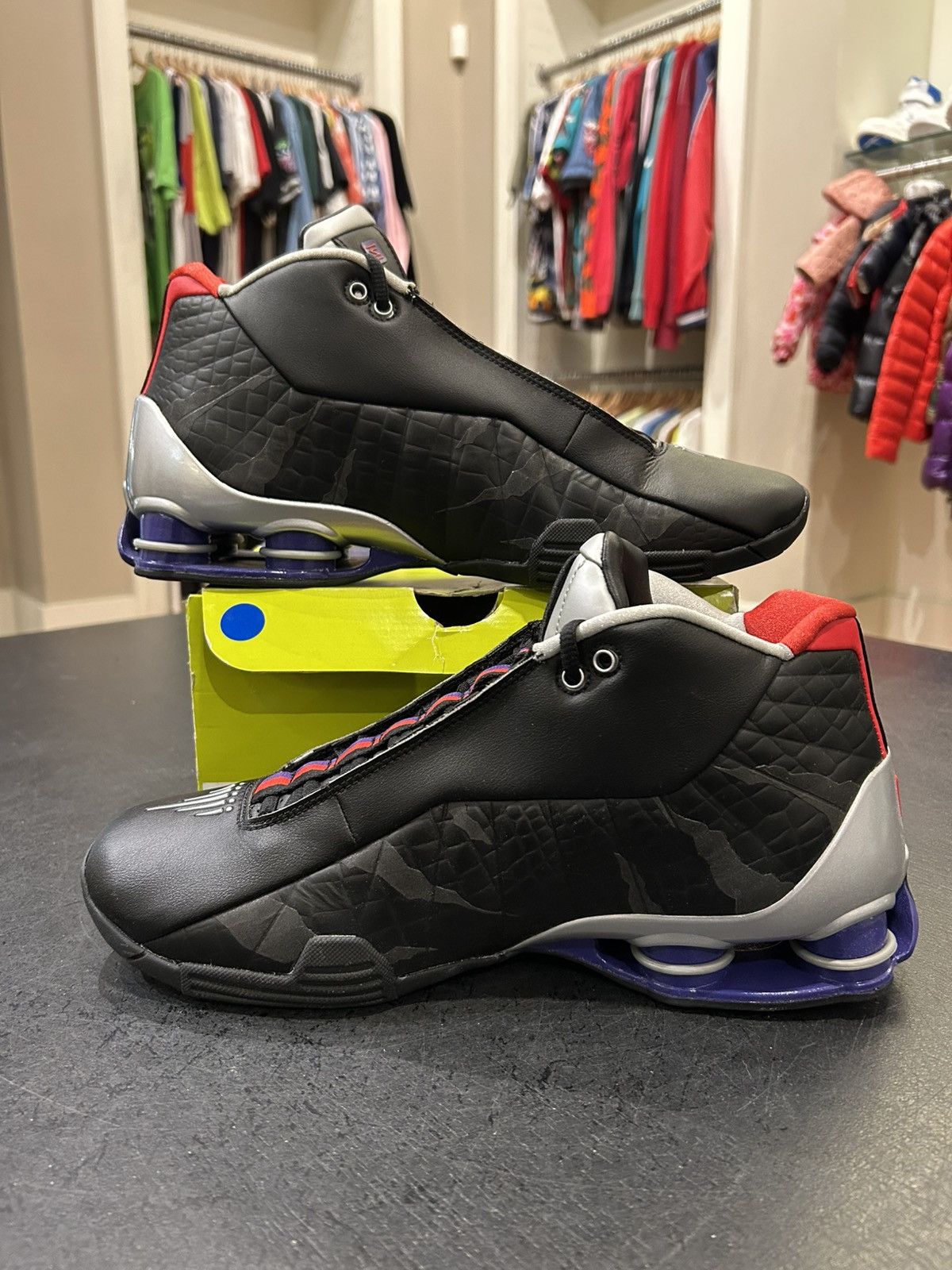 Nike Nike Shox BB4 ‘Raptors’ Size US 11.5 / EU 44-45 - 2 Thumbnail