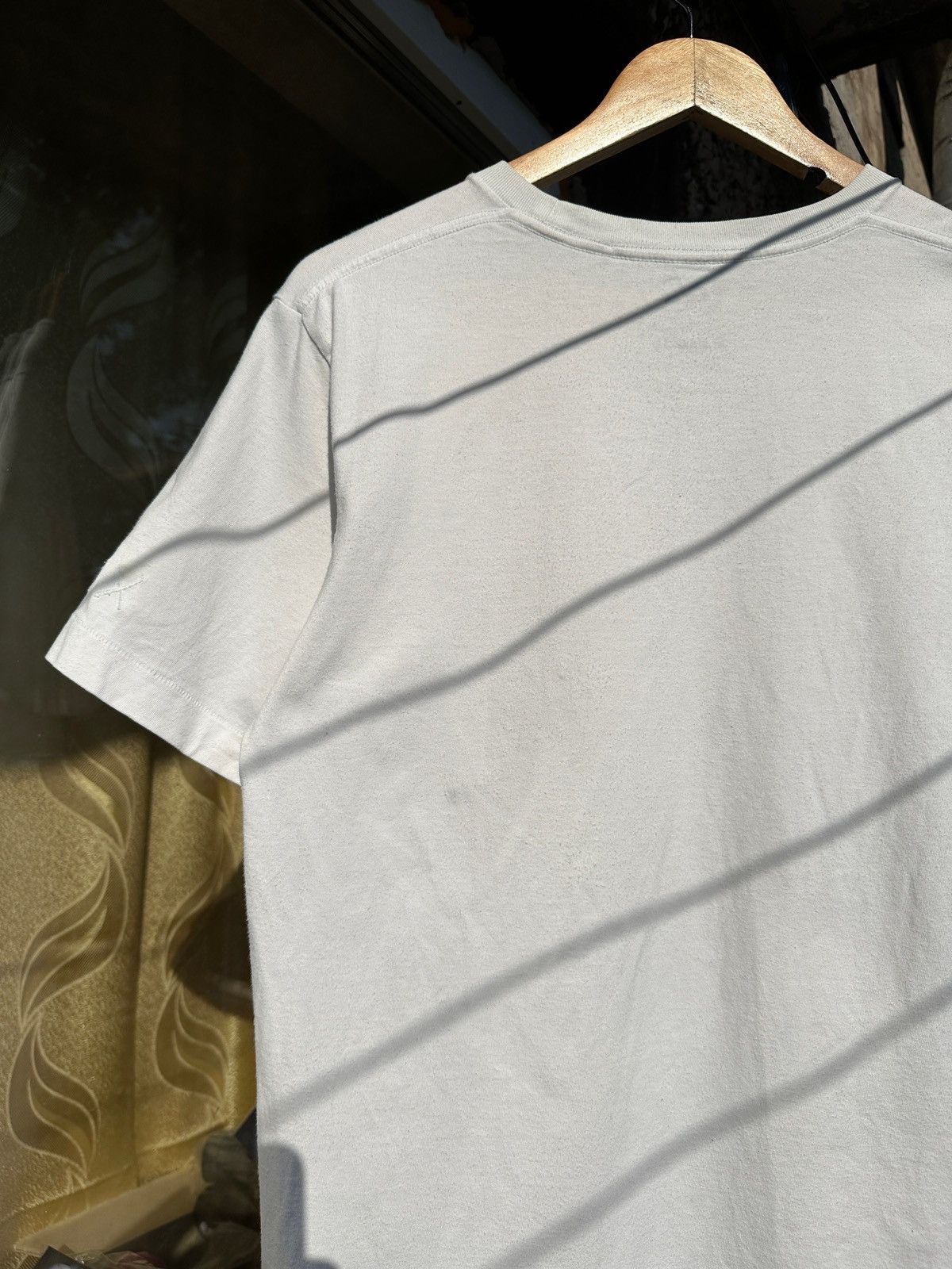 Kaws × Uniqlo Vintage Uniqlo x Kaws x Sesame Street White T-Shirt Size US M / EU 48-50 / 2 - 10 Thumbnail