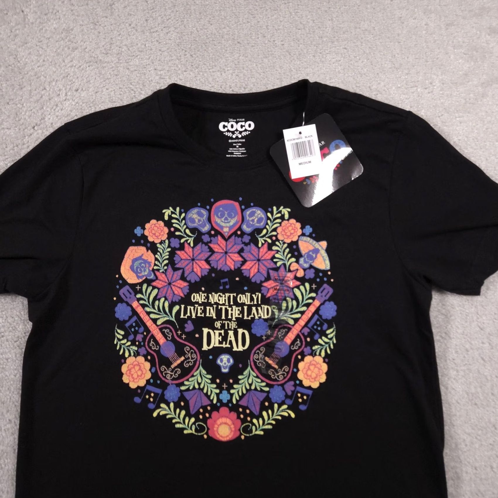 Disney VINTAGE Disney Pixar Coco Shirt Adult Medium Black Live in Land of the Dead Graphic Tee Size US M / EU 48-50 / 2 - 3 Thumbnail