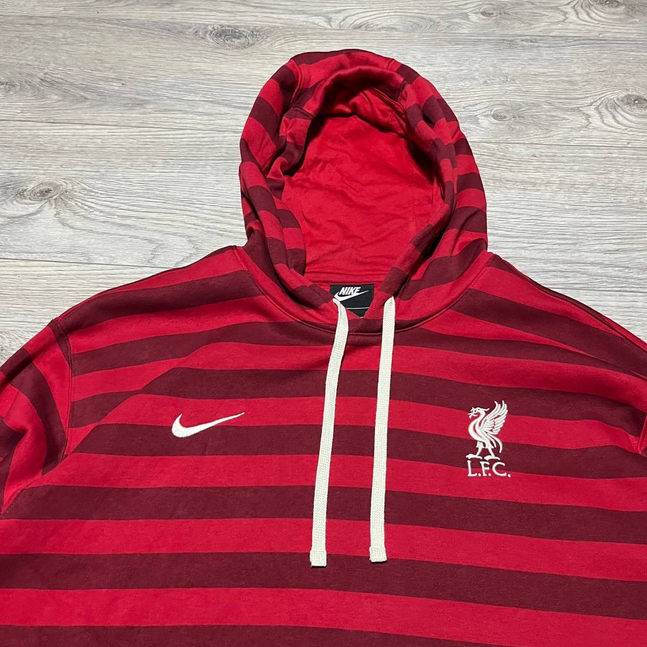 Nike Liverpool football suit 2020 size XL Size US XL / EU 56 / 4 - 4 Thumbnail