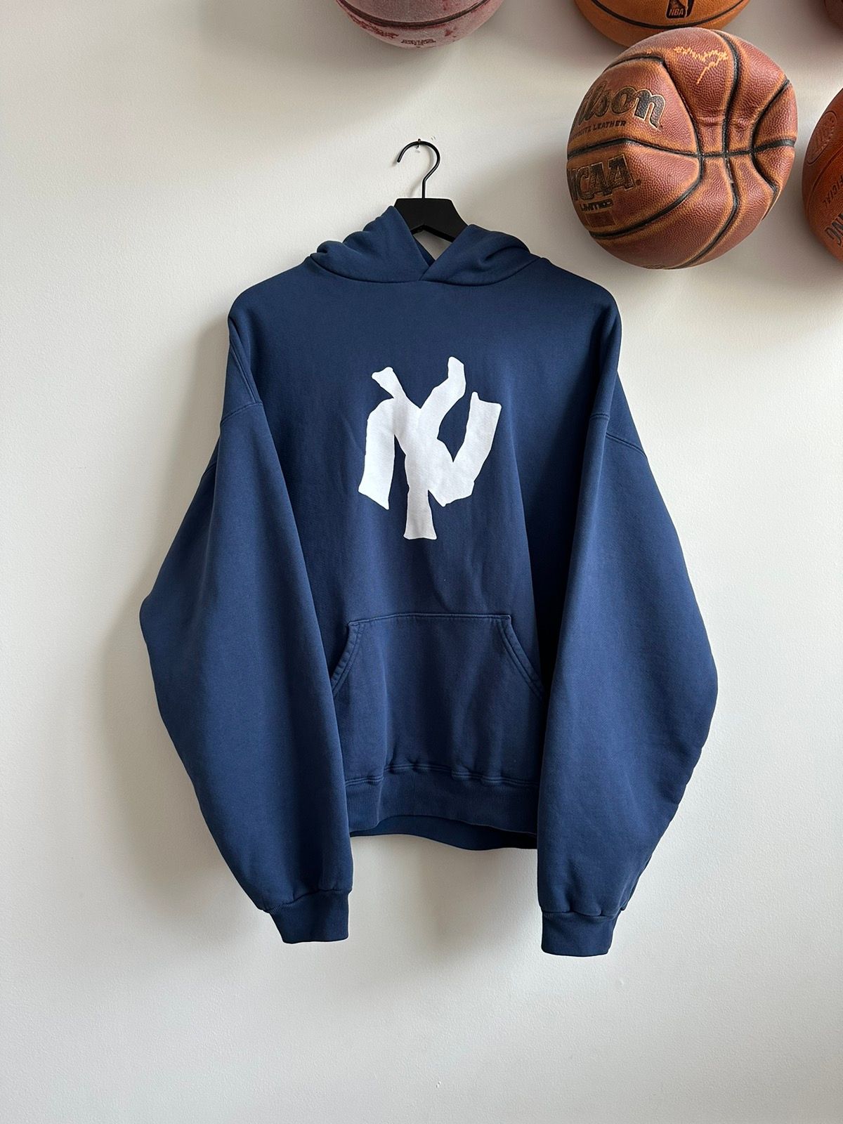 【Akimbo Club】 NY NOODLE ZIP HOODIE L即決致します