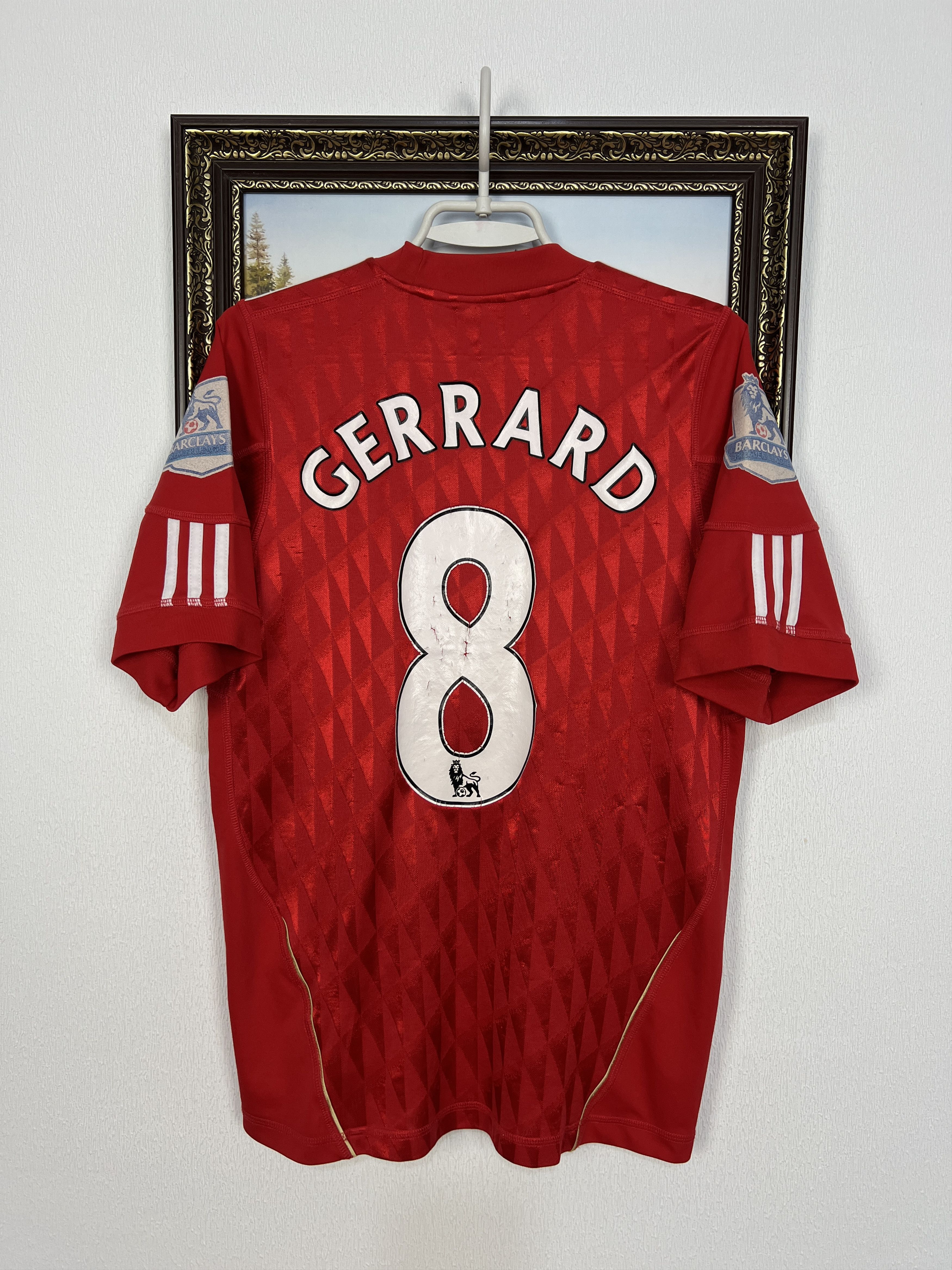 Adidas Liverpool Home football shirt 2010 Soccer #8 Gerrard Jersey Size US S / EU 44-46 / 1 - 1 Thumbnail