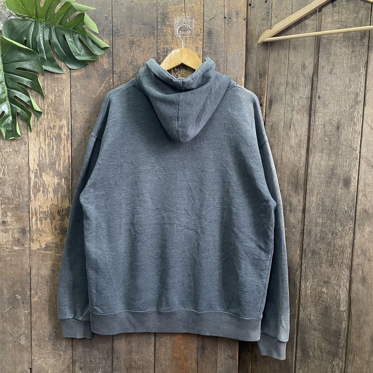 Fubu × Vintage Vintage Sunfaded Fubu Hoodie Size US L / EU 52-54 / 3 - 3 Thumbnail