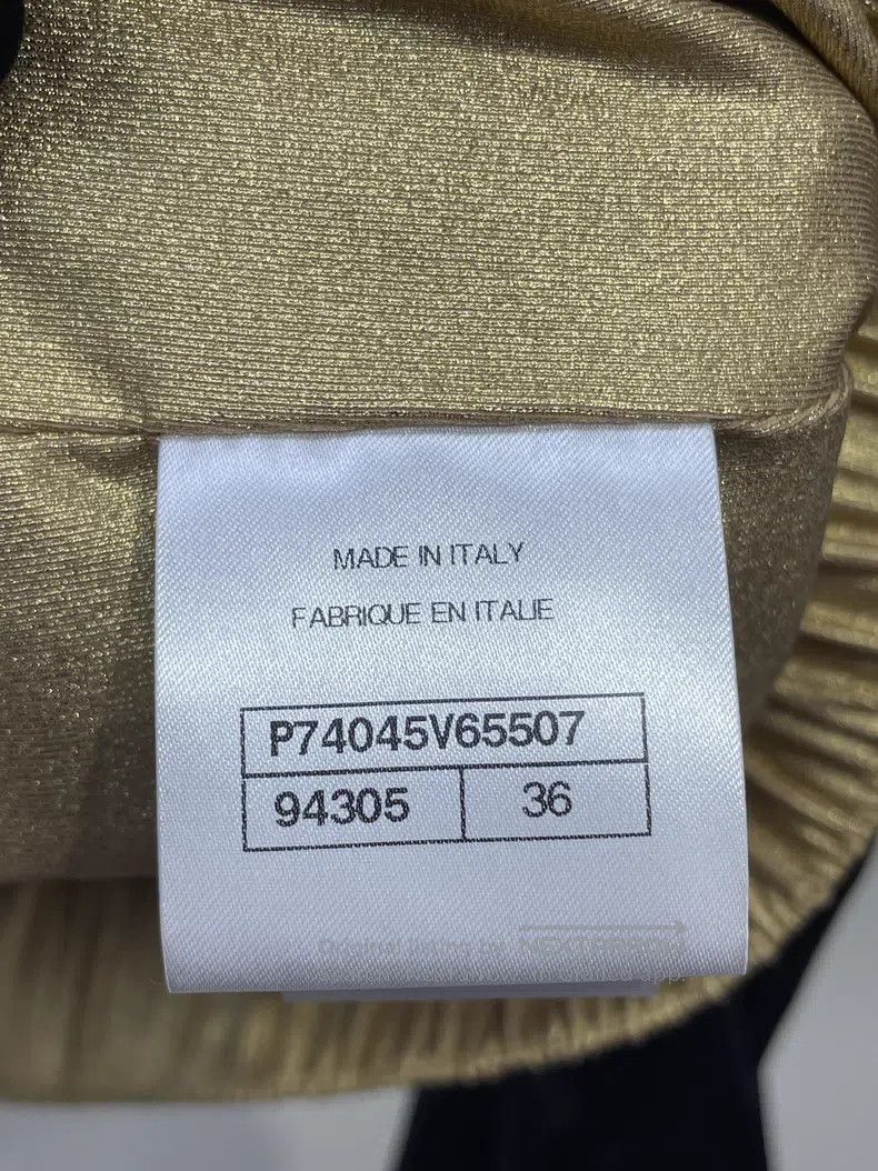 Chanel Chanel 23C black and gold jacket Size XS / US 0-2 / IT 36-38 - 6 Thumbnail