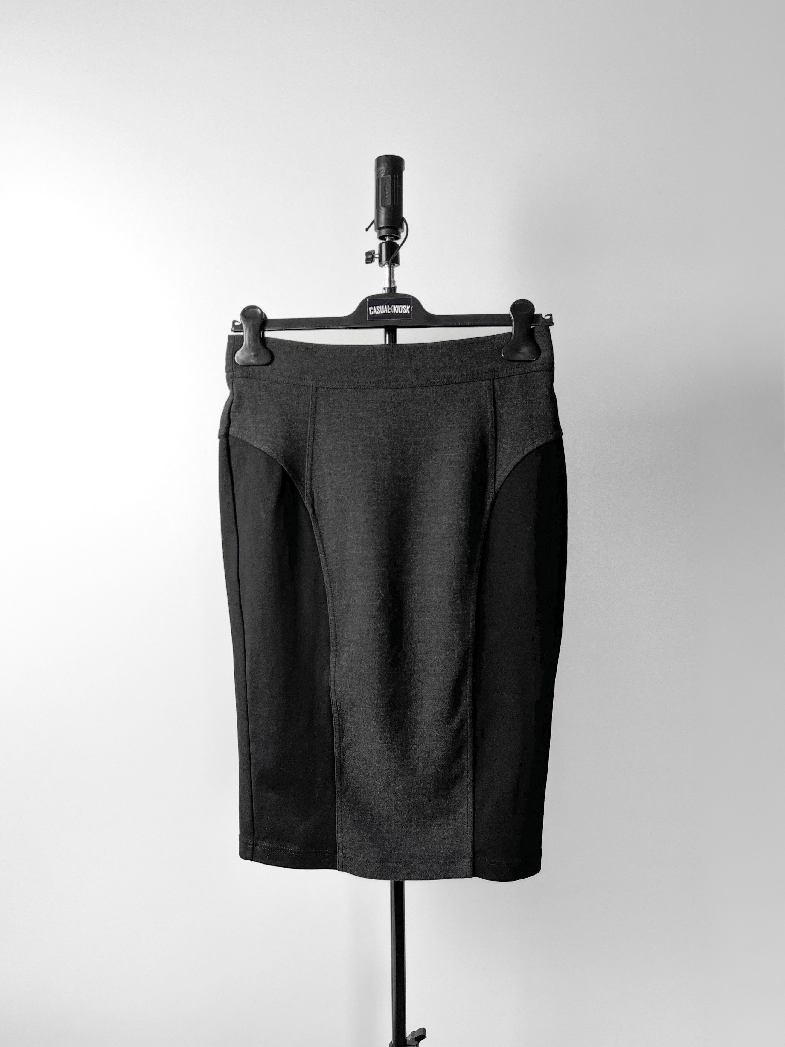 Burberry Burberry London Women’s Skirt Size 27" / US 4 / IT 40 - 1 Thumbnail