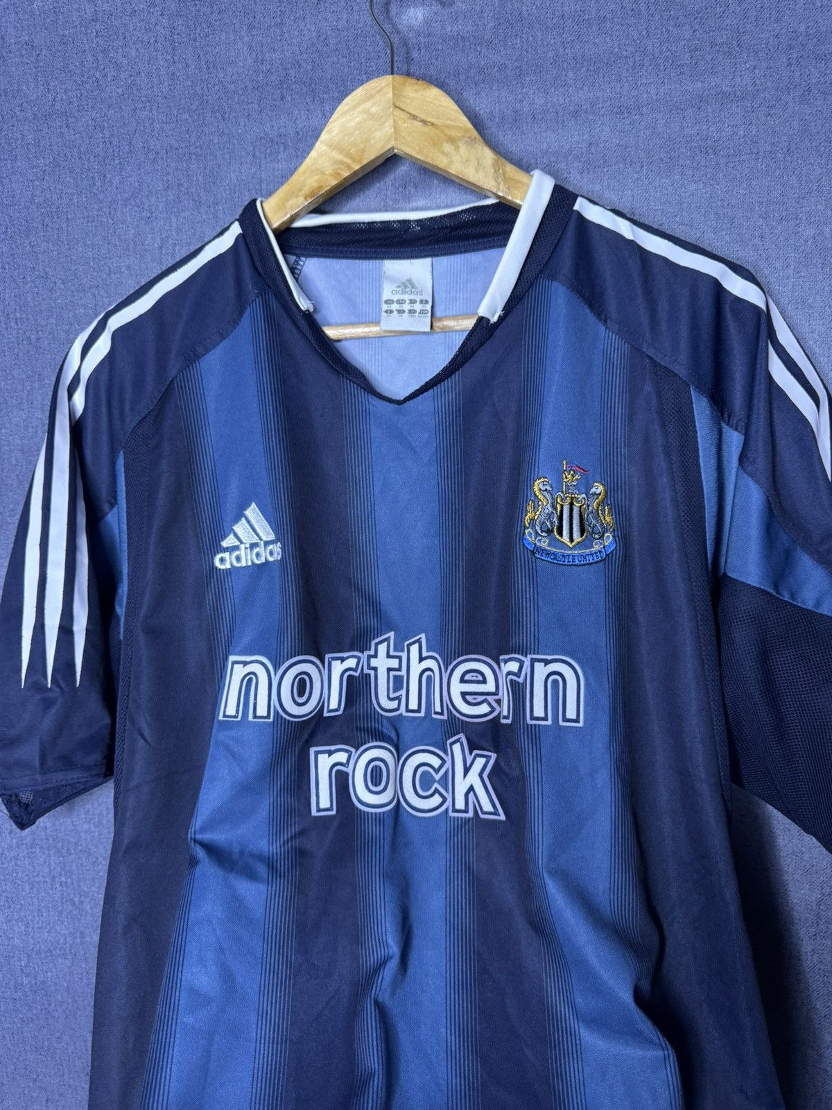 Adidas Vintage Adidas New Castle United Jersey 2004/2005 Away Retro Size US XL / EU 56 / 4 - 6 Thumbnail