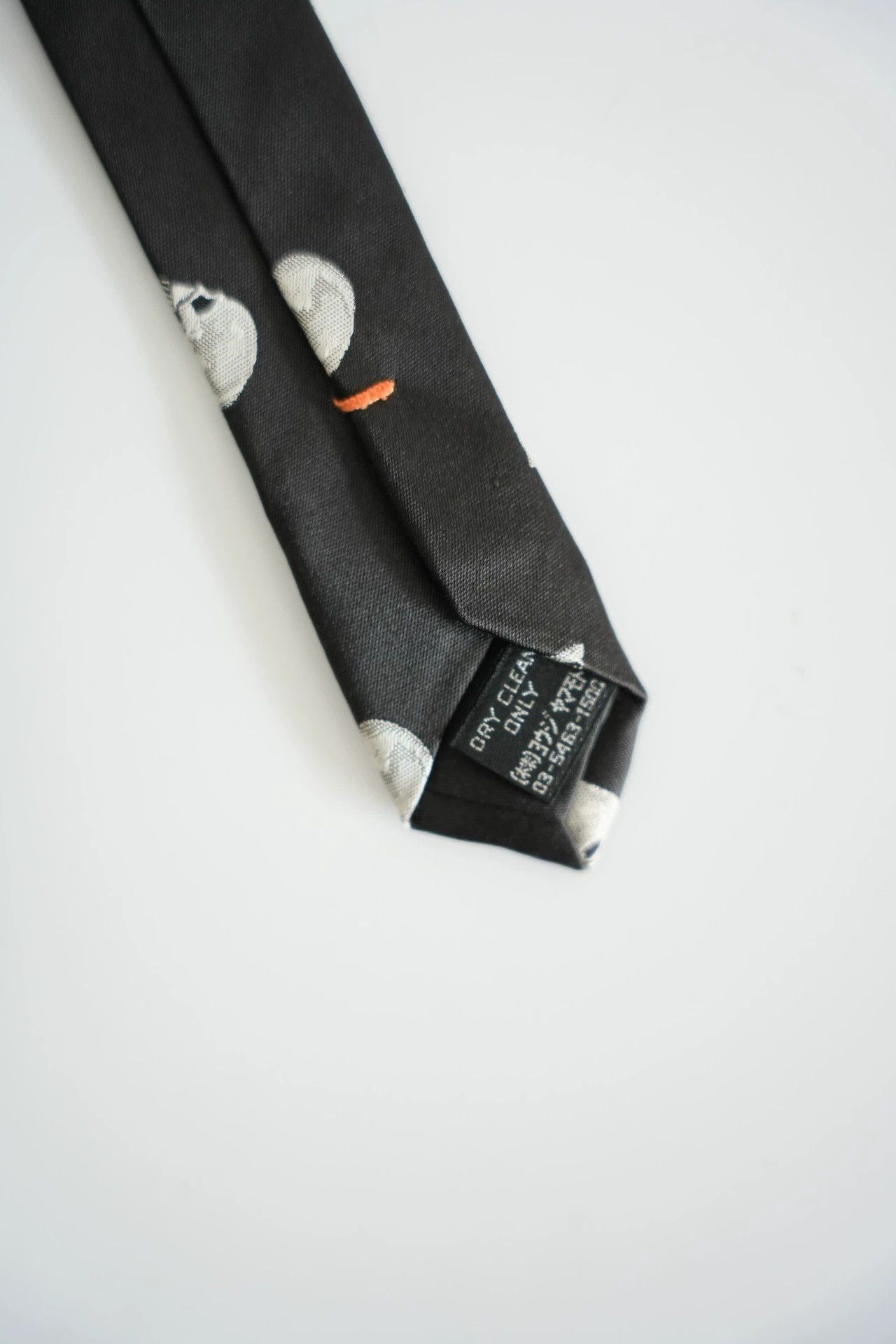 Yohji Yamamoto Yohji Yamamoto 14AW PH Runway Skull AOP Silk Tie Size ONE SIZE - 4 Thumbnail