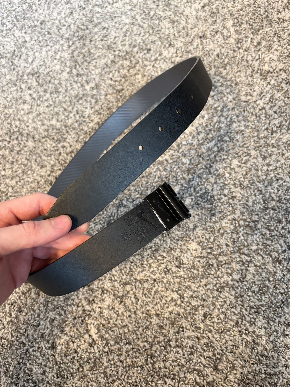 Nike Nike Reversible Carbon Fibre Belt Size 36 - 1 Thumbnail