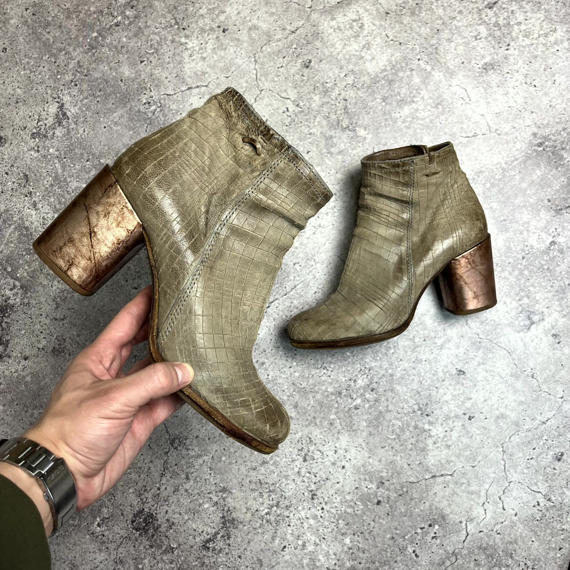 A.S.98 AS 98 Airstep Leather Ankle Boots Block Heel Size EU 39 Size US 9 / IT 39 - 1 Thumbnail