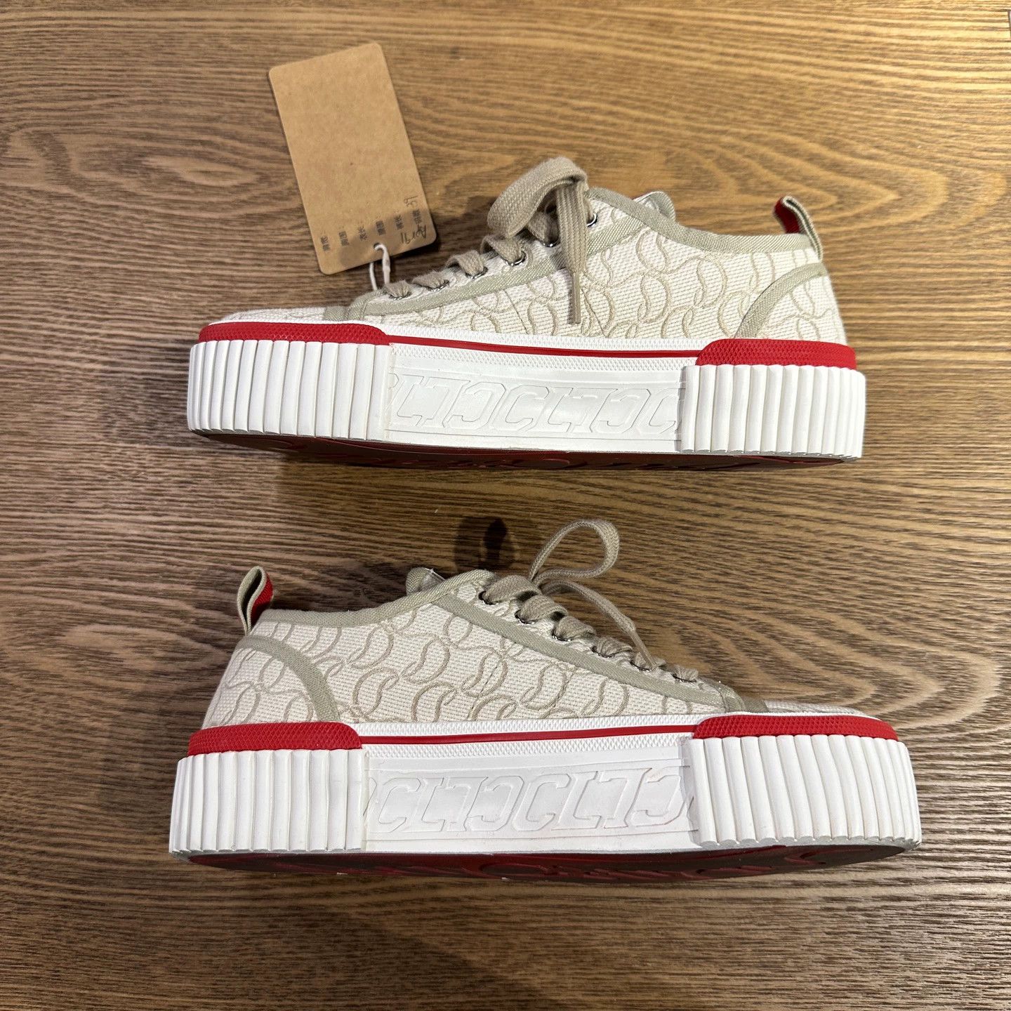 Christian Louboutin Christian Louboutin apr91 Full Print Canvas Sneaker 39 Size US 8.5 / IT 38.5 - 4 Thumbnail