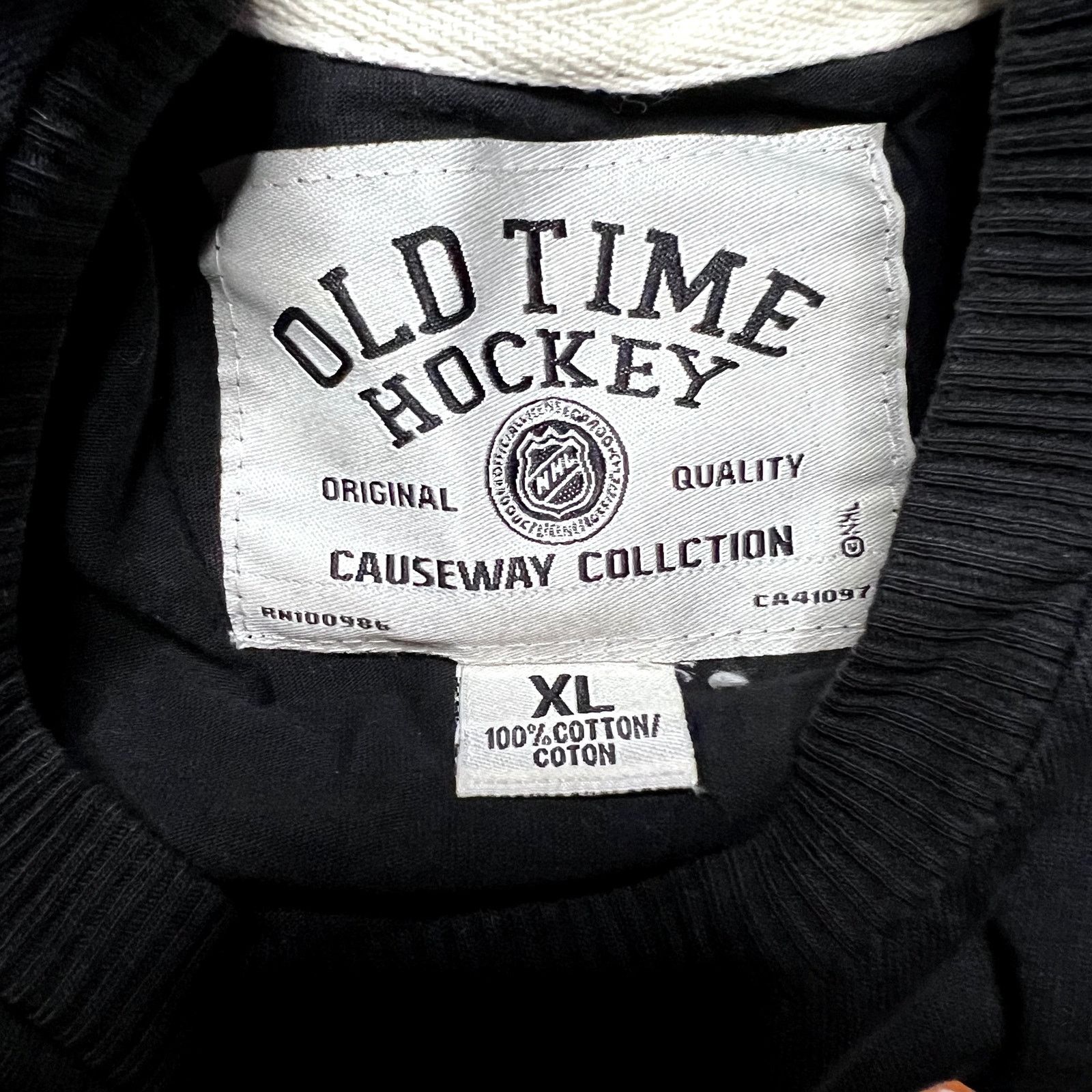 NHL Old Time Hockey Philadelphia Flyers Long Sleeve T-Shirt XL Size US XL / EU 56 / 4 - 3 Thumbnail
