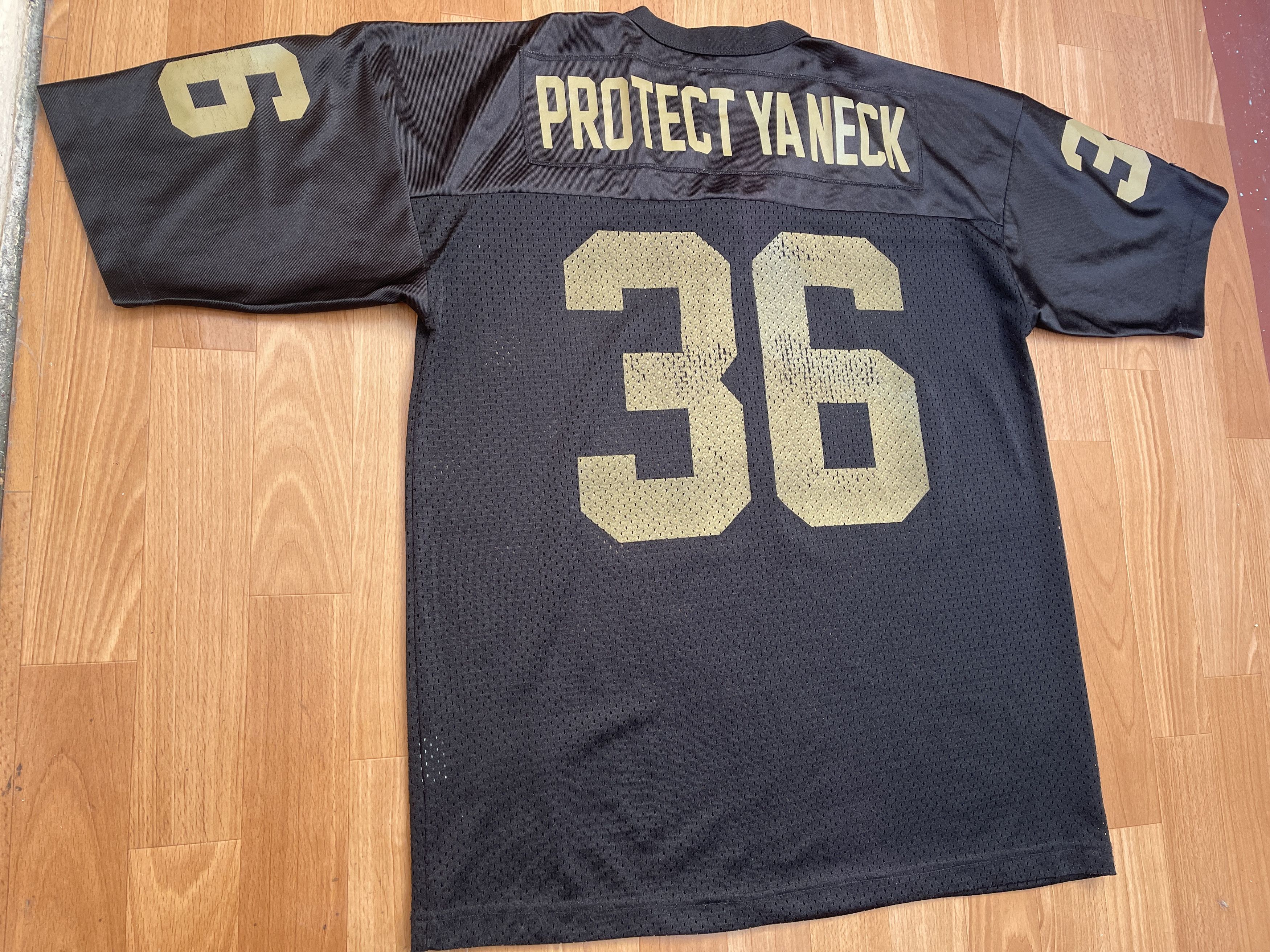 Huf × Wu-Tang Clan HUF X Wu-Tang Clan 2014 Anniversary jersey Wu Wear t-shirt L Size US L / EU 52-54 / 3 - 2 Thumbnail
