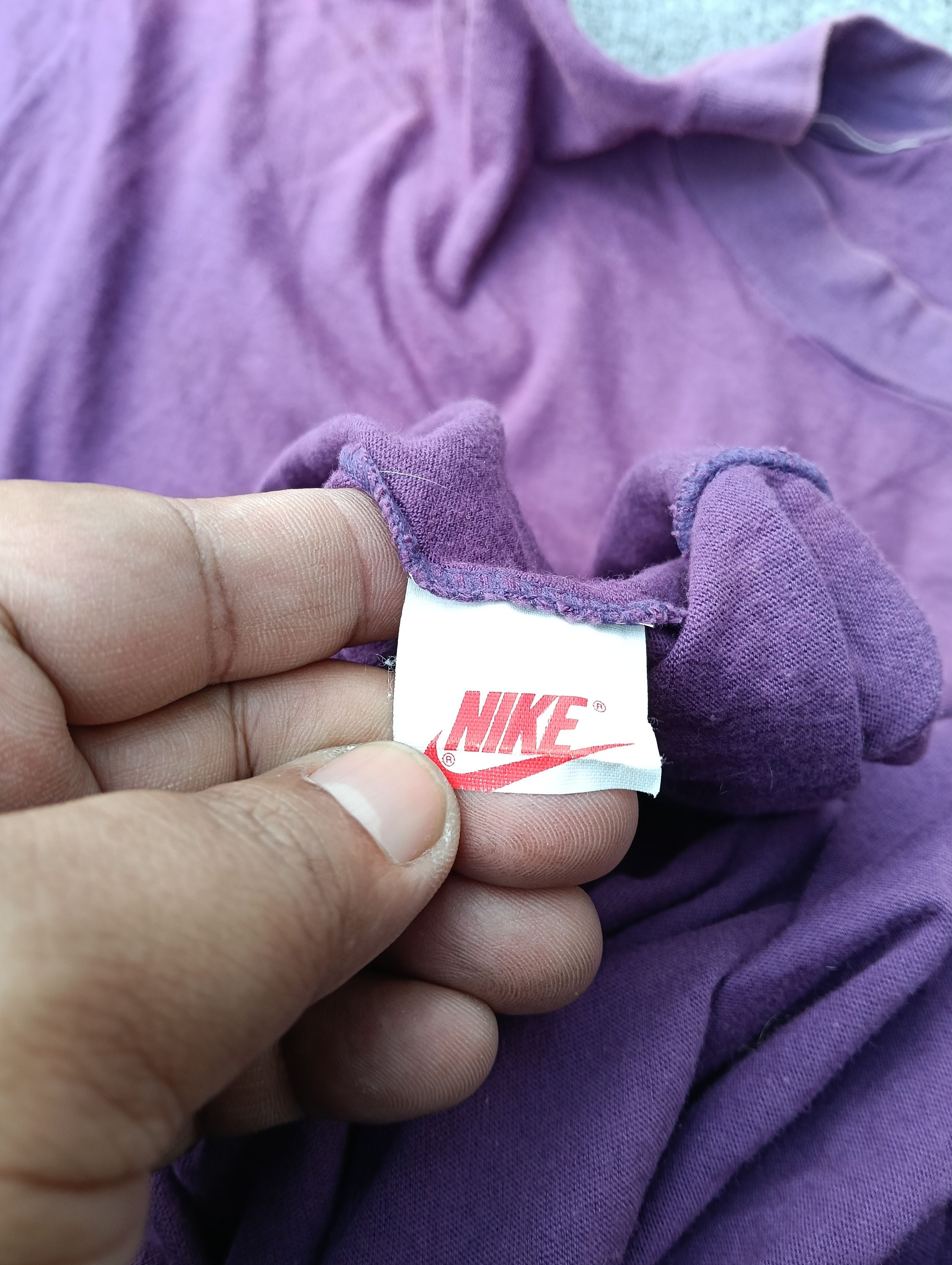 Nike Vintage Nike faded t-shirt Size US XL / EU 56 / 4 - 7 Thumbnail