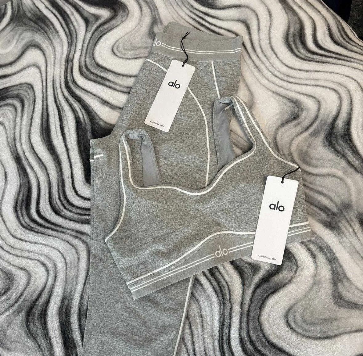 Alo Grey Set
