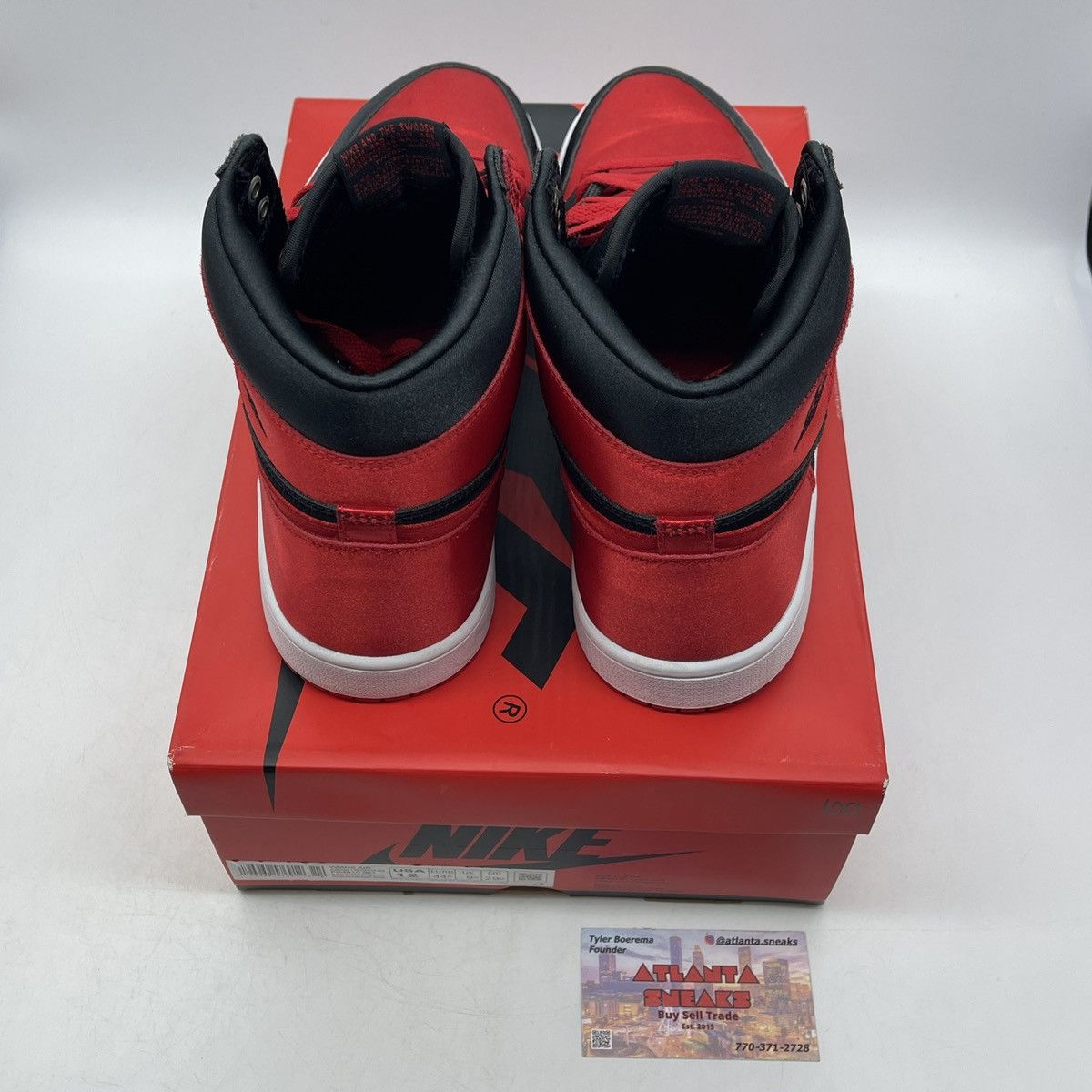 Nike Wmns air Jordan 1 high satin bred Size US 12 / EU 45 - 6 Thumbnail