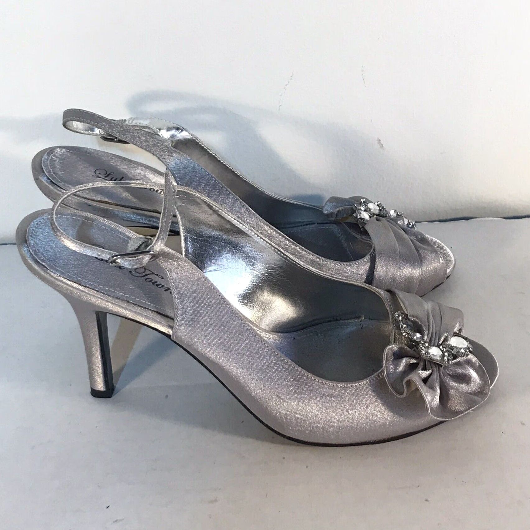 Vintage Lulu Townsend Silver Heel Pumps Womens Size 8M Slingback Rhinestone Bow Party Wedding Size US 8 / IT 38 - 2 Thumbnail