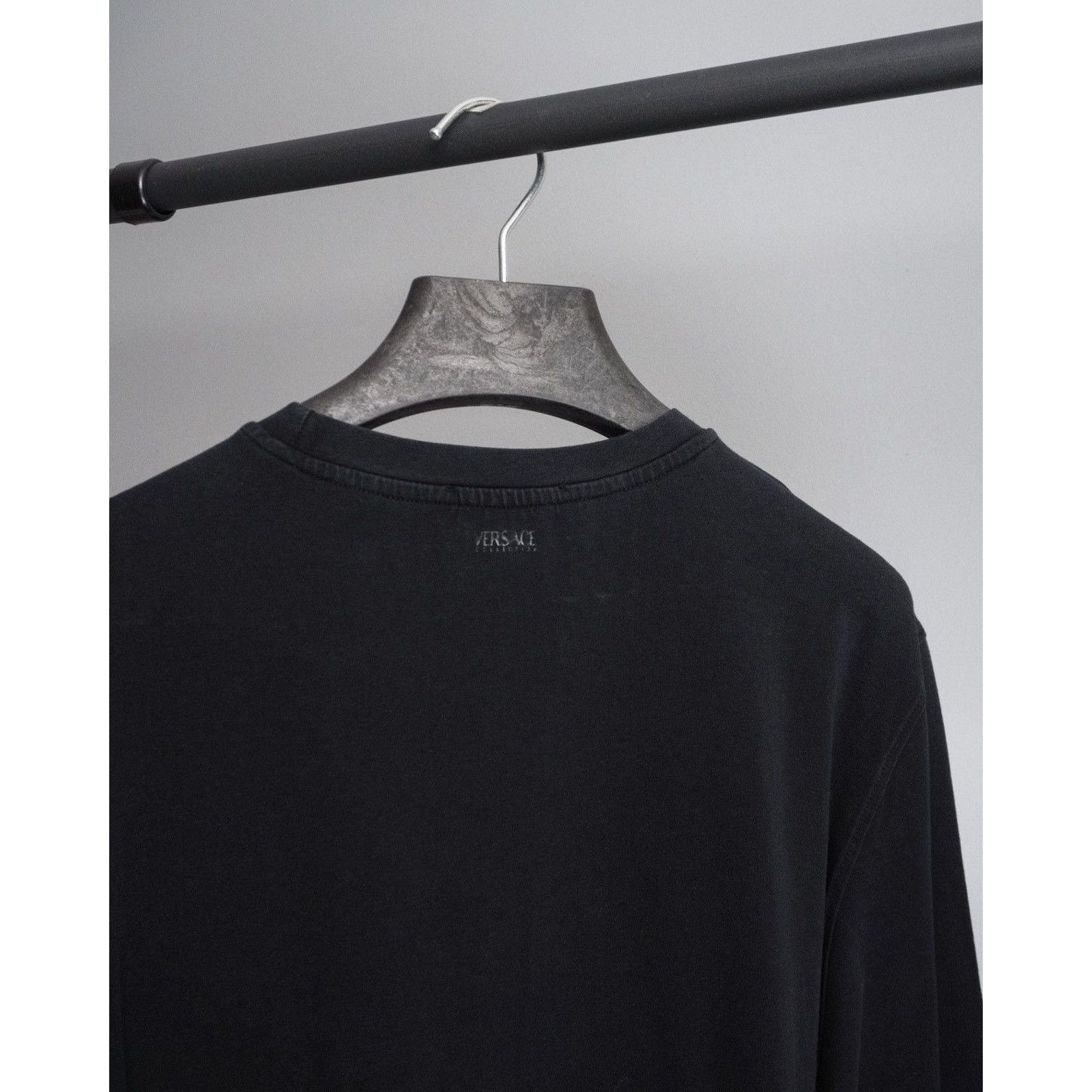 Versace × Vintage Vintage gianni versace collection printed black tee shirt Size US L / EU 52-54 / 3 - 6 Thumbnail