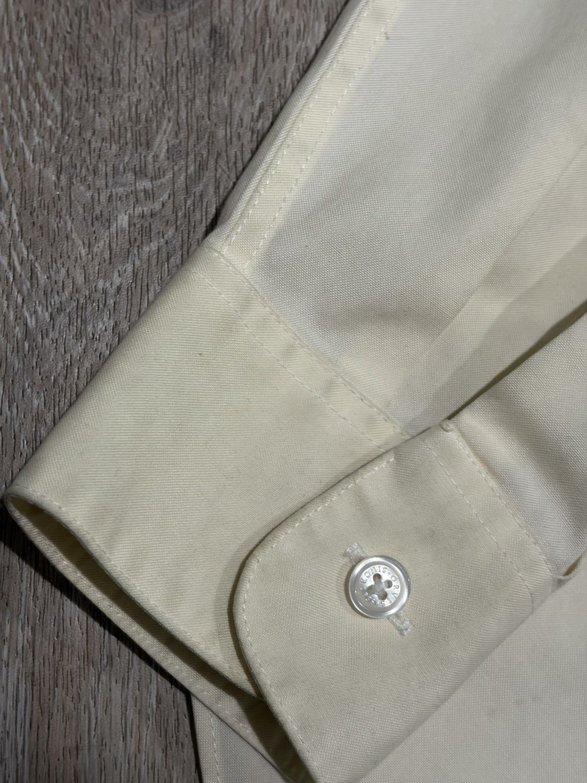 Orvis Orvis Women's Wrinkle-Free Button Down Shirt Size 12 Cream Size XL / US 12-14 / IT 48-50 - 4 Thumbnail