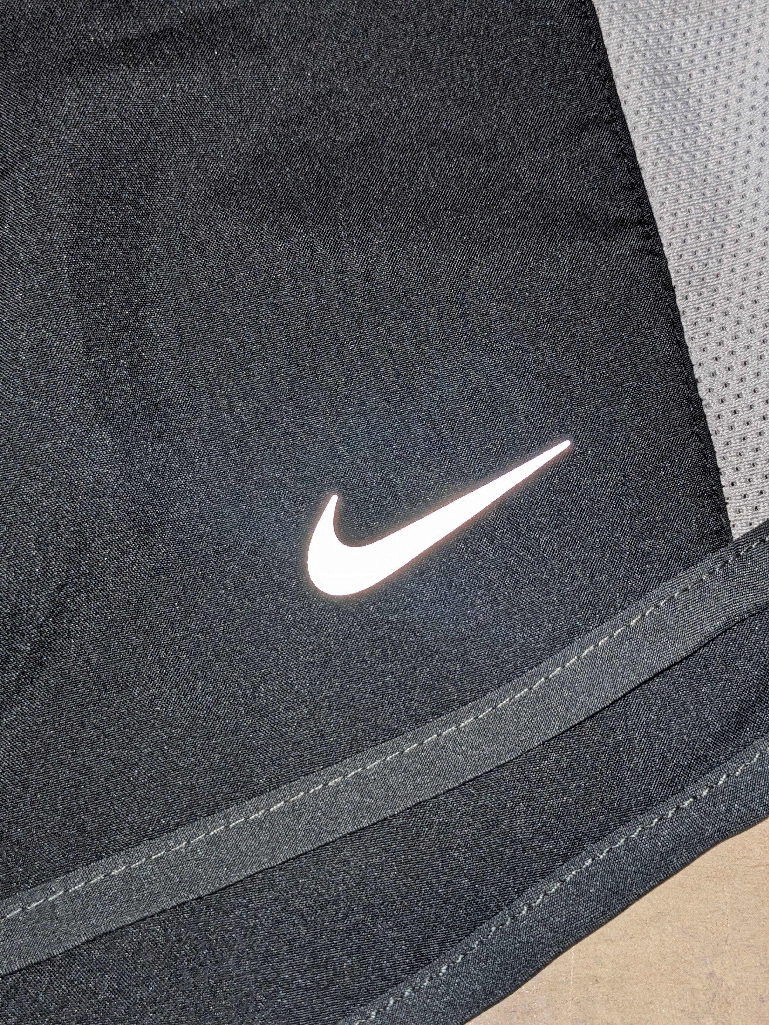 Nike × Vintage Nike Dri-Fit Large Womans Black Shorts Size 30" / US 8 / IT 44 - 3 Thumbnail