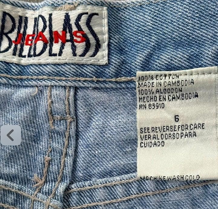 Bill Blass Bill Blass Light Wash Mom Shorts Size 6 Size 28" / US 6 / IT 42 - 3 Thumbnail