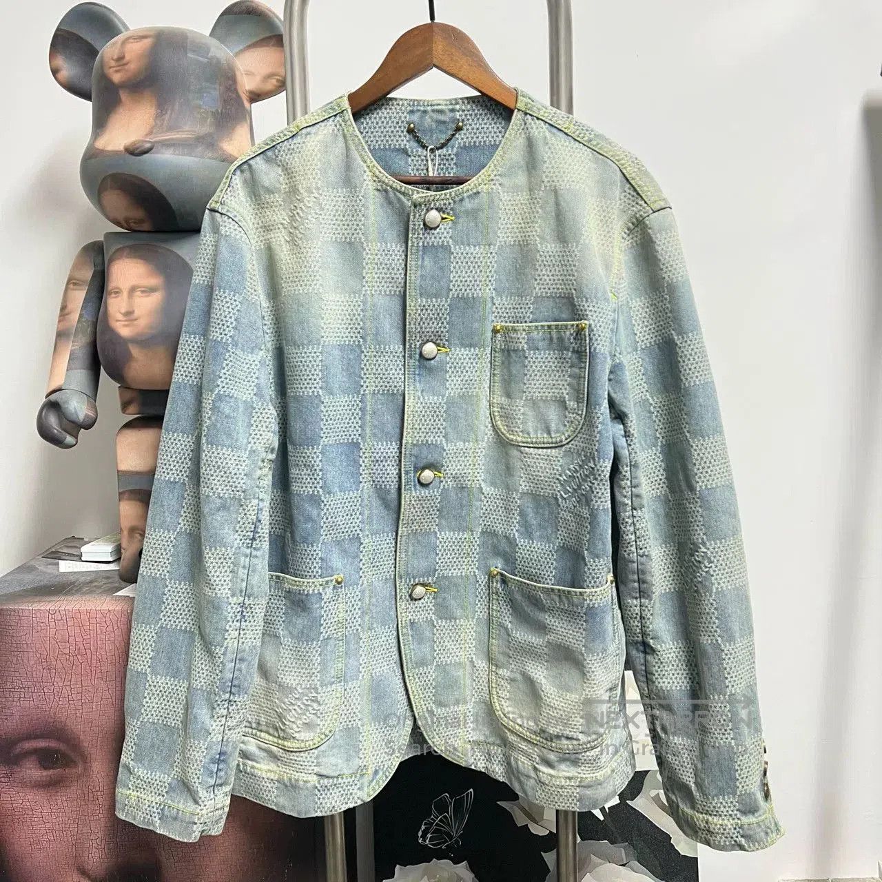 Louis Vuitton Louis Vuitton Checkered Outerwear o2307. Size US S / EU 44-46 / 1 - 1 Thumbnail