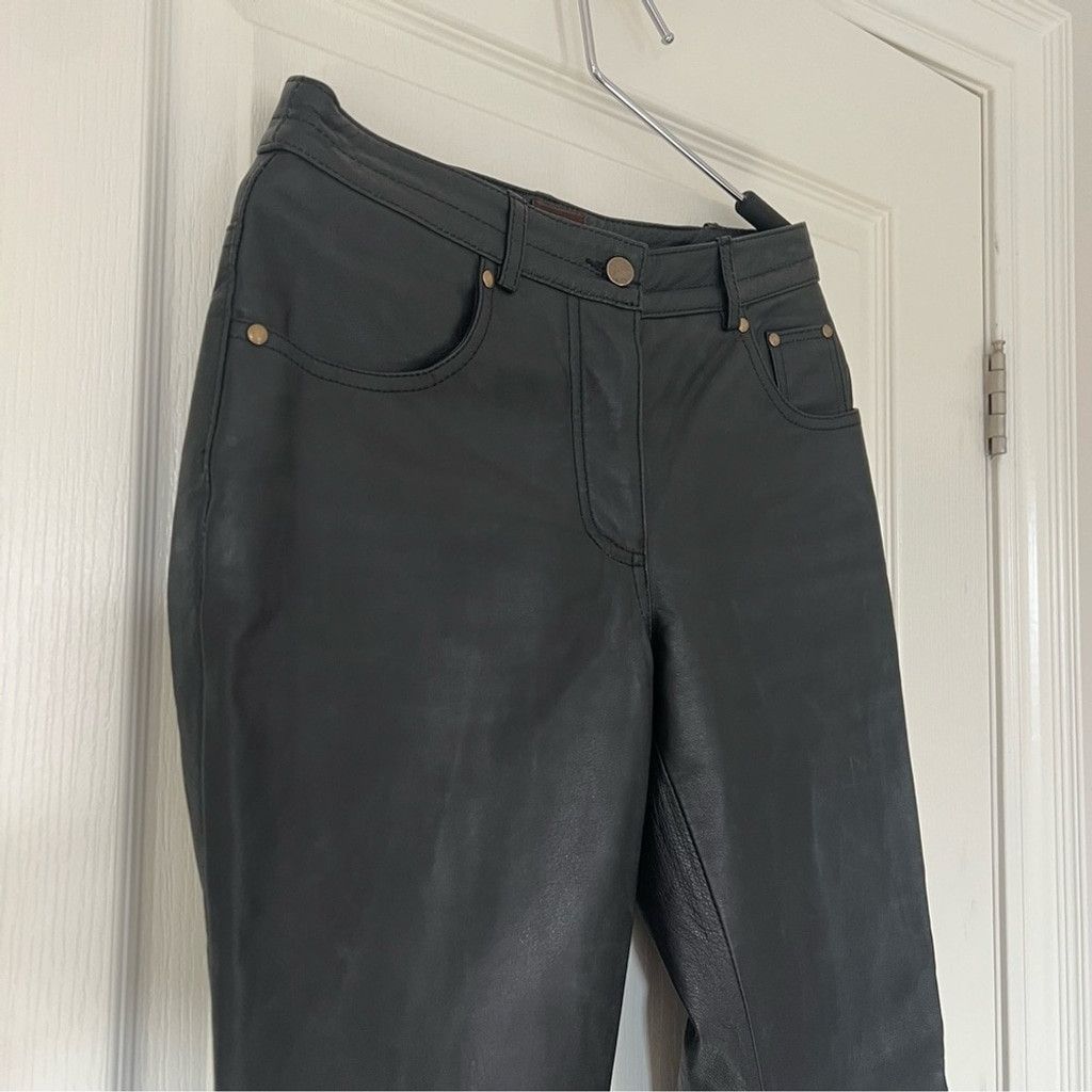 Danier Danier Leather pants genuine size 2, 28 inch straight leg Size 28" / US 6 / IT 42 - 3 Thumbnail