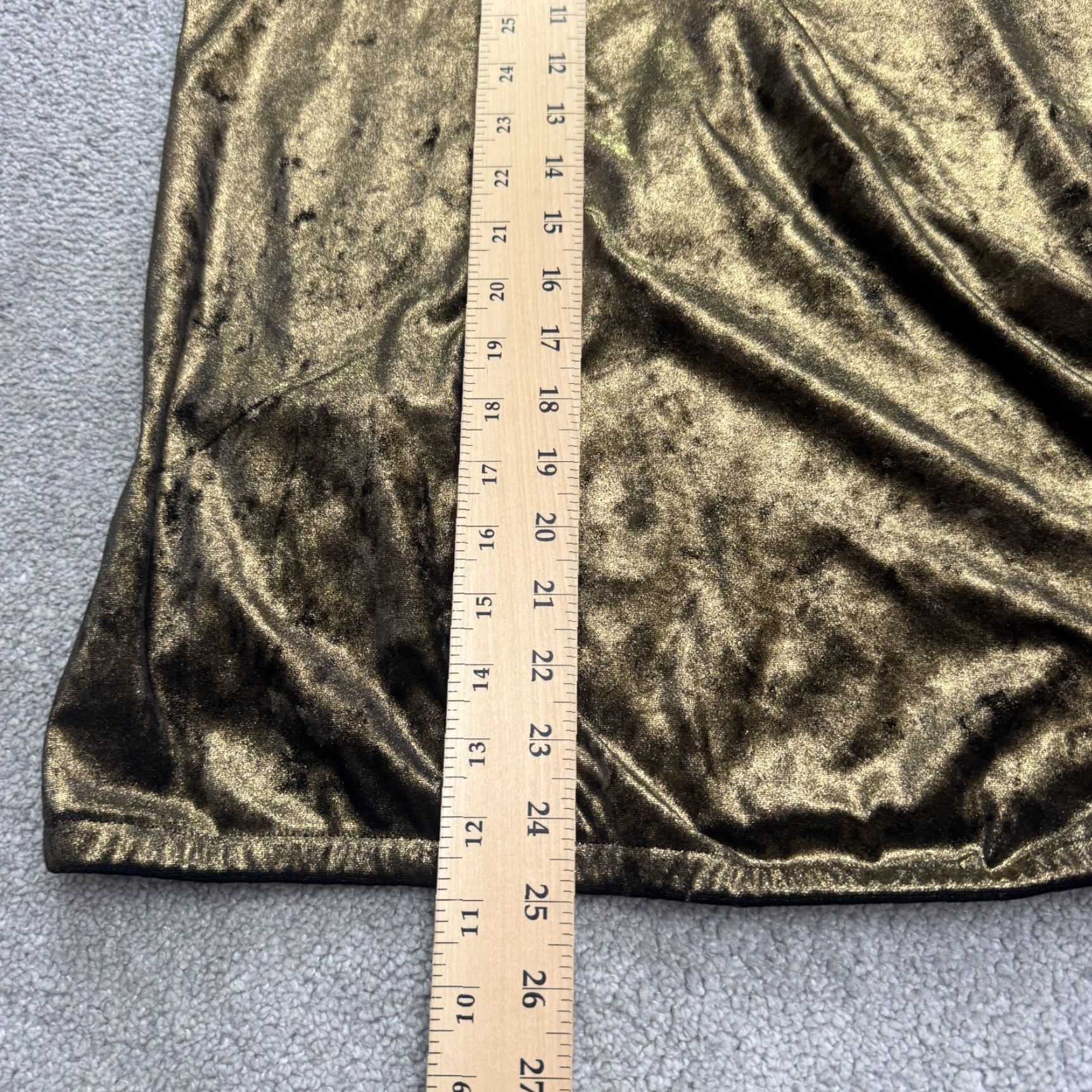 Vintage INC International Concept Tank Top Womens Medium Gold Velvet Shiny Metallic Logo Sleeveless Solid Size M / US 6-8 / IT 42-44 - 6 Thumbnail