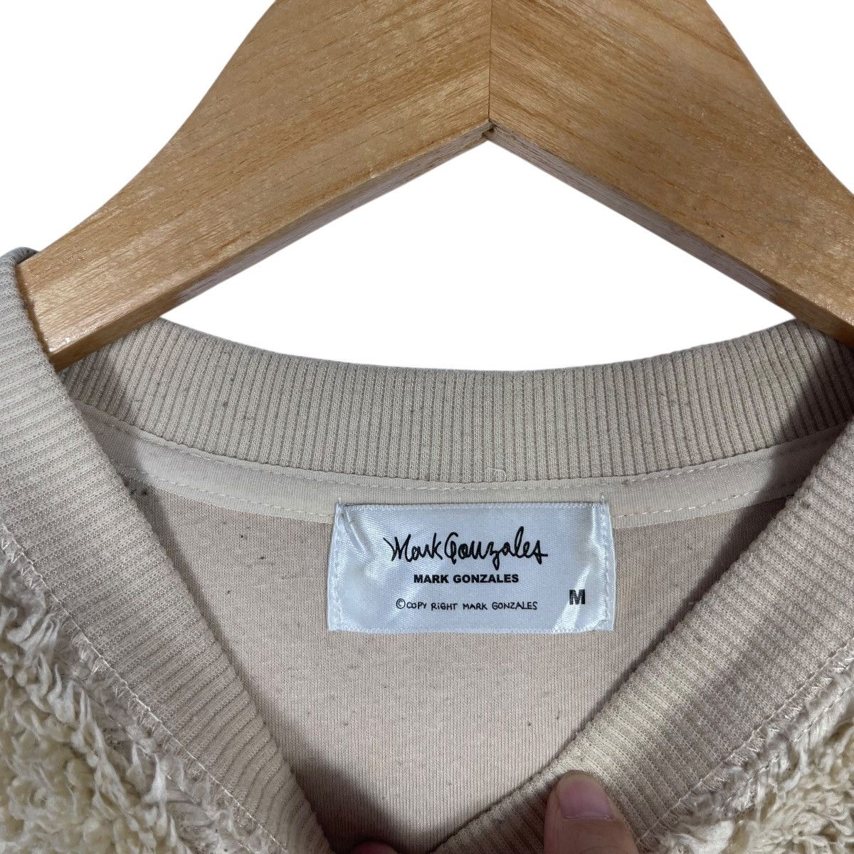 Vintage Mark Gonzales Beige Sherpa Fleece Sweatshirt Angel Patch Size US M / EU 48-50 / 2 - 3 Thumbnail