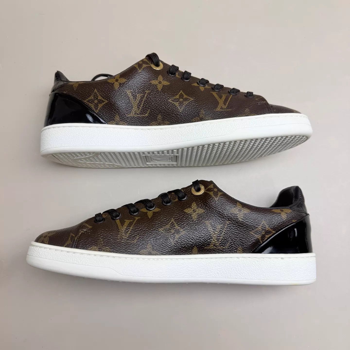 Louis Vuitton LV Monogram Black Brown Laced Sneaker 37.5 95 New Size US 7 / IT 37 - 5 Thumbnail