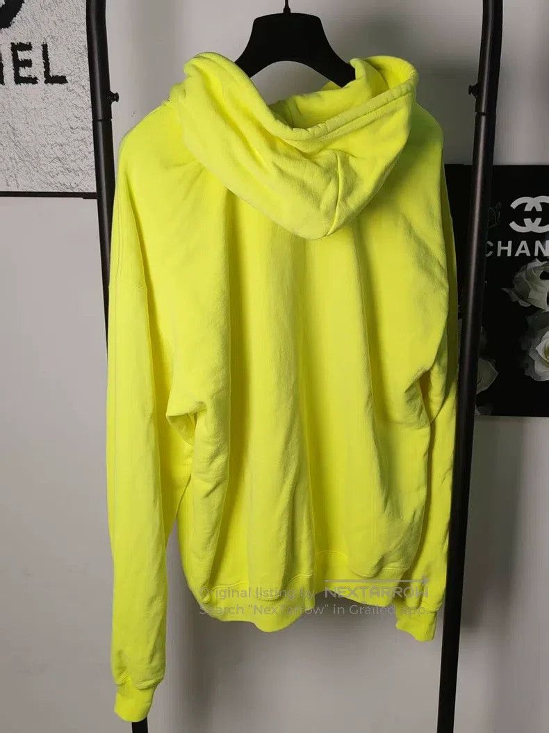 Balenciaga Balenciaga Chain Embroidered Sweatshirt Size US XS / EU 42 / 0 - 2 Thumbnail