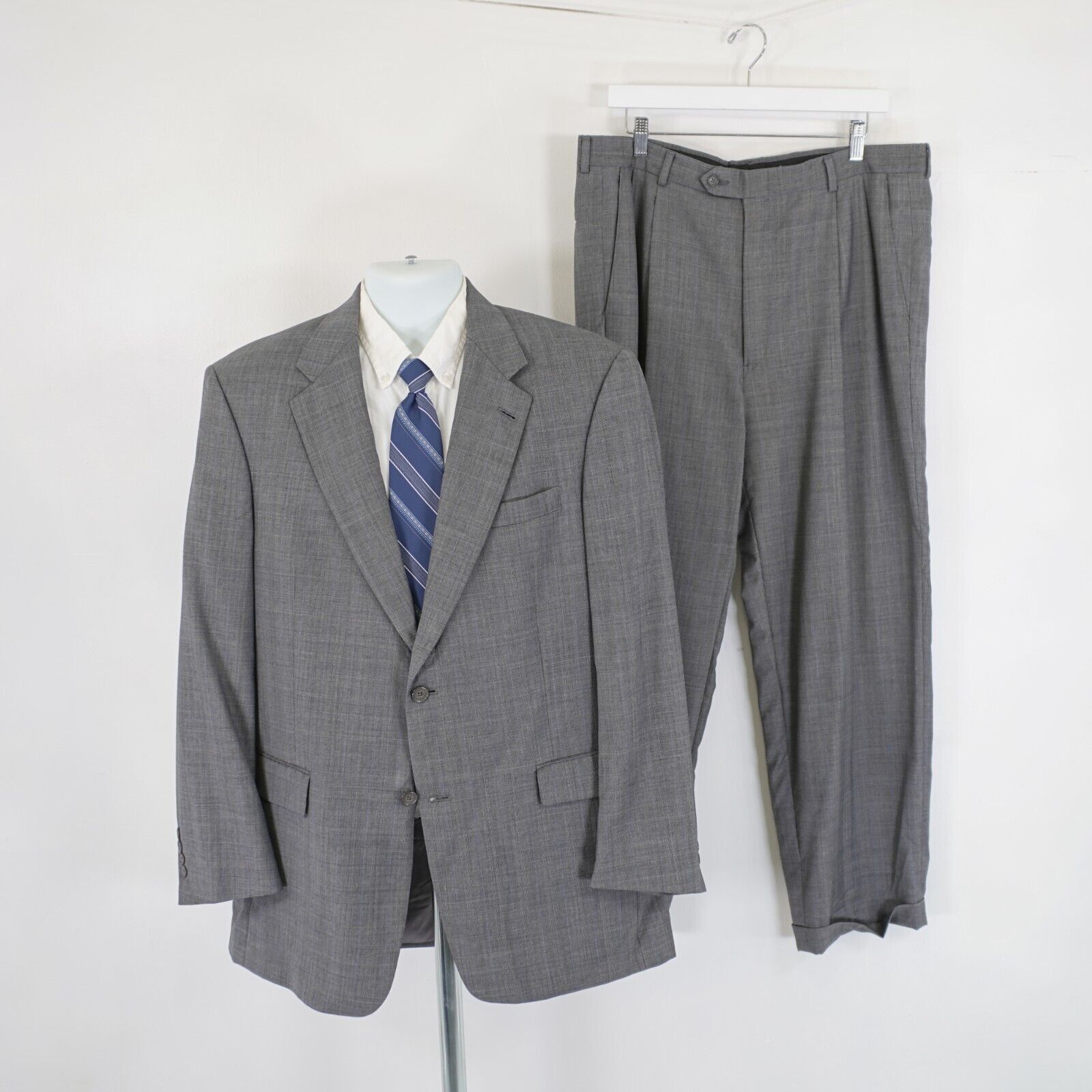Hart Schaffner Marx Hart Schaffner Marx Gold Trumpeter Wool Gray Plaid W/ Blue W Size 42L - 1 Thumbnail