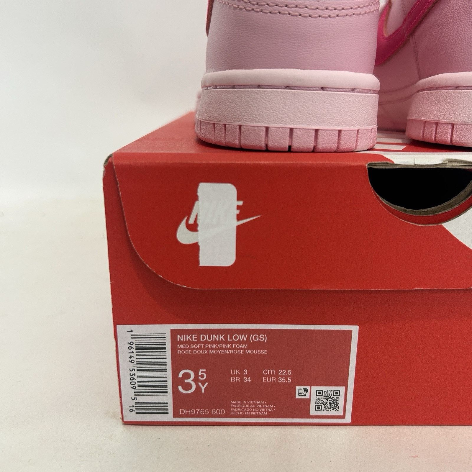 Nike Nike Dunk Low GS “Triple Pink/Pink Panther” Size US 5 / IT 35 - 5 Thumbnail