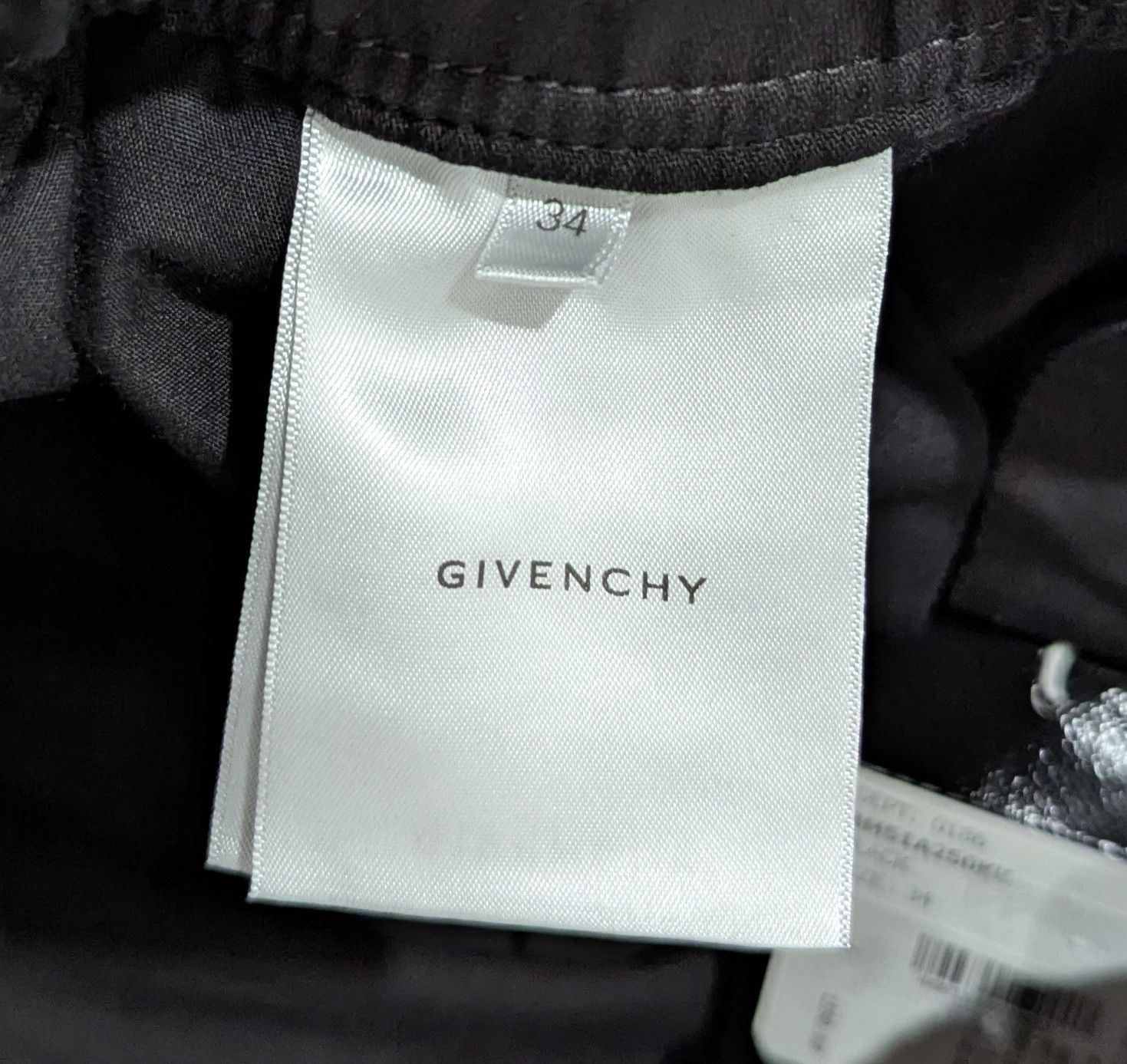 Givenchy Givenchy 2-in-1 Detachable Convertible Pants Black 50 US 34 Size US 34 / EU 50 - 10 Thumbnail