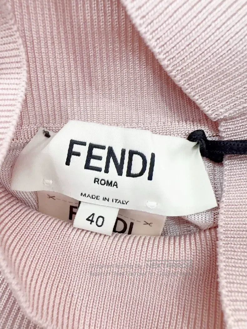 Fendi Fendi Cherry Blossom Pink Top Size XS / US 0-2 / IT 36-38 - 4 Thumbnail