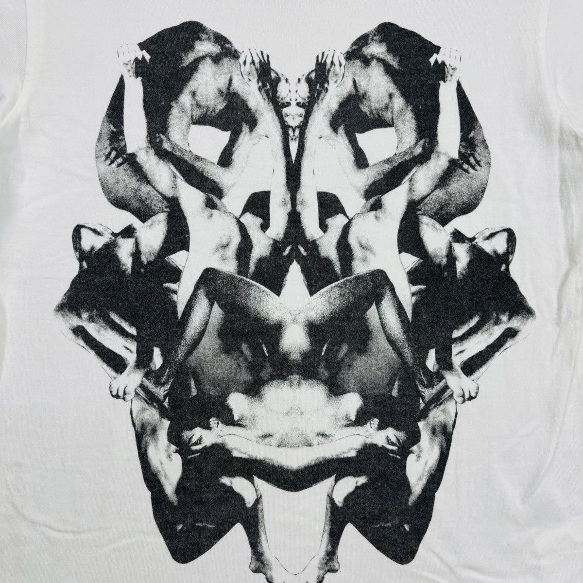 KMRii 2000s HNBDM - Caotica Vkei Style Tee Size US M / EU 48-50 / 2 - 3 Thumbnail