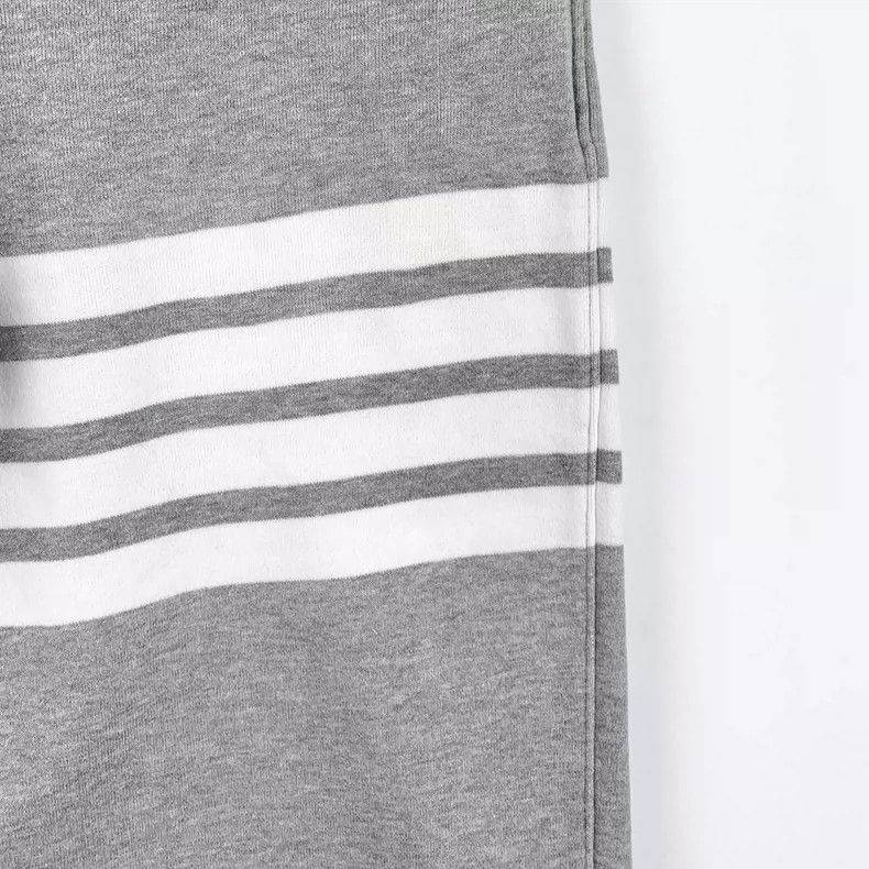 Thom Browne Thom Browne size1 Cotton tucked in casual sportswear trouse Size US 26 / EU 42 - 4 Thumbnail