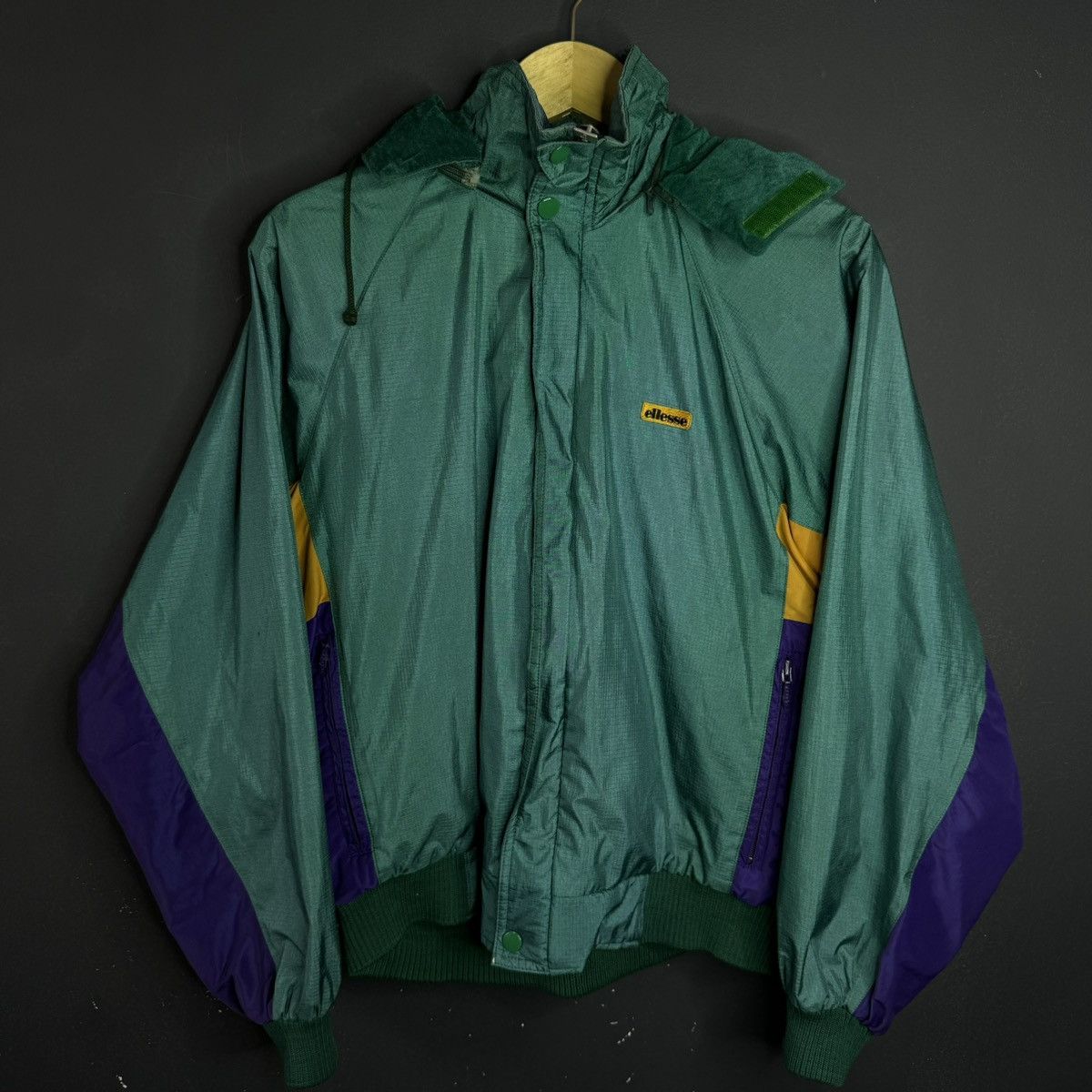 Ellesse Vintage Ellesse 90's Windbreaker Jacket Size US M / EU 48-50 / 2 - 2 Thumbnail