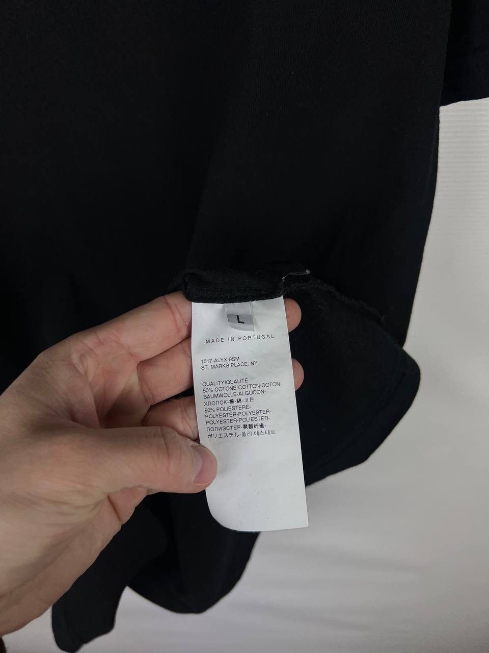 1017 ALYX 9SM 1017 ALYX 9SM visual streetwear t-shirt size L Size US L / EU 52-54 / 3 - 4 Thumbnail